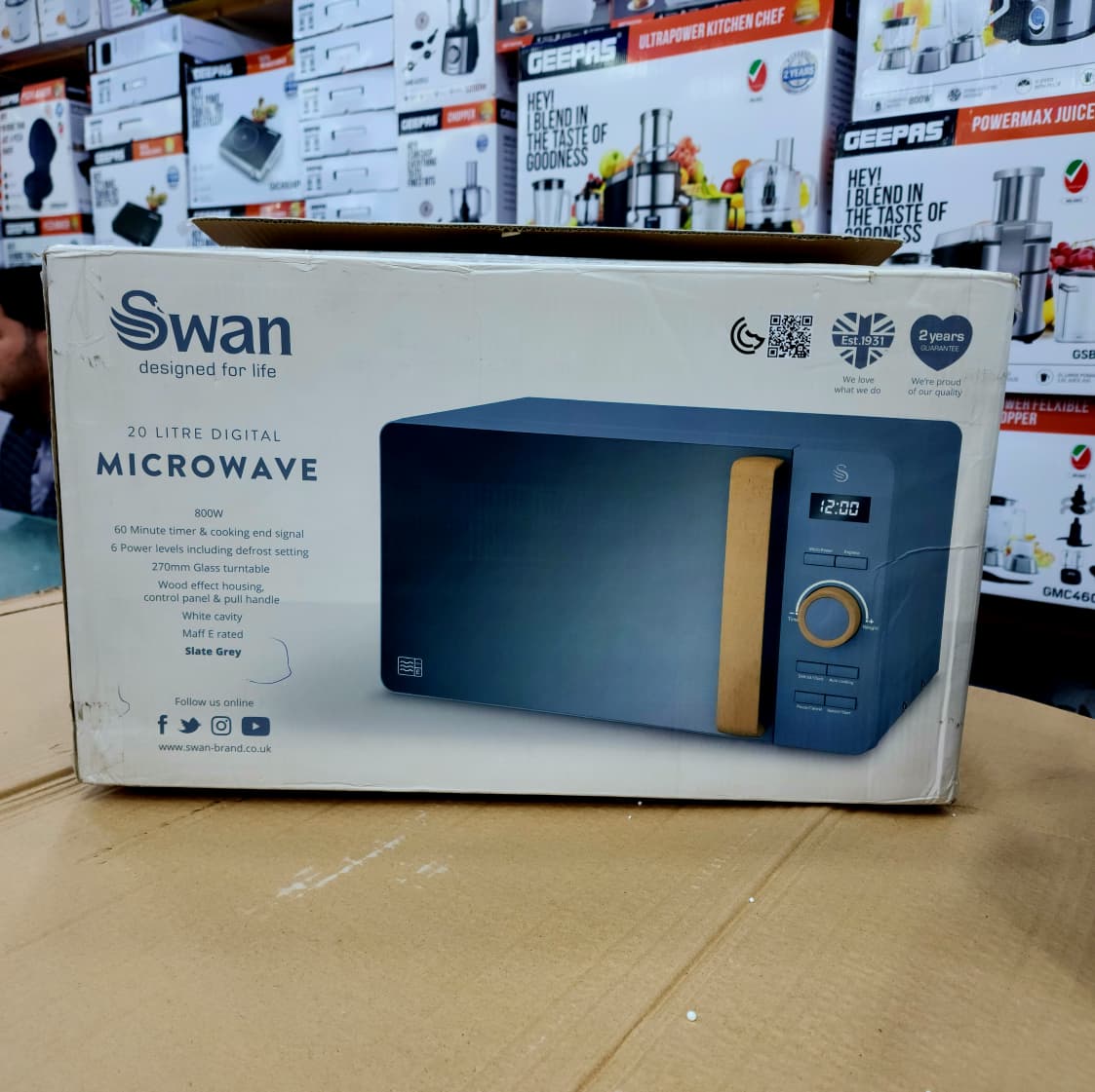 Swan UK 20 litter microwave
