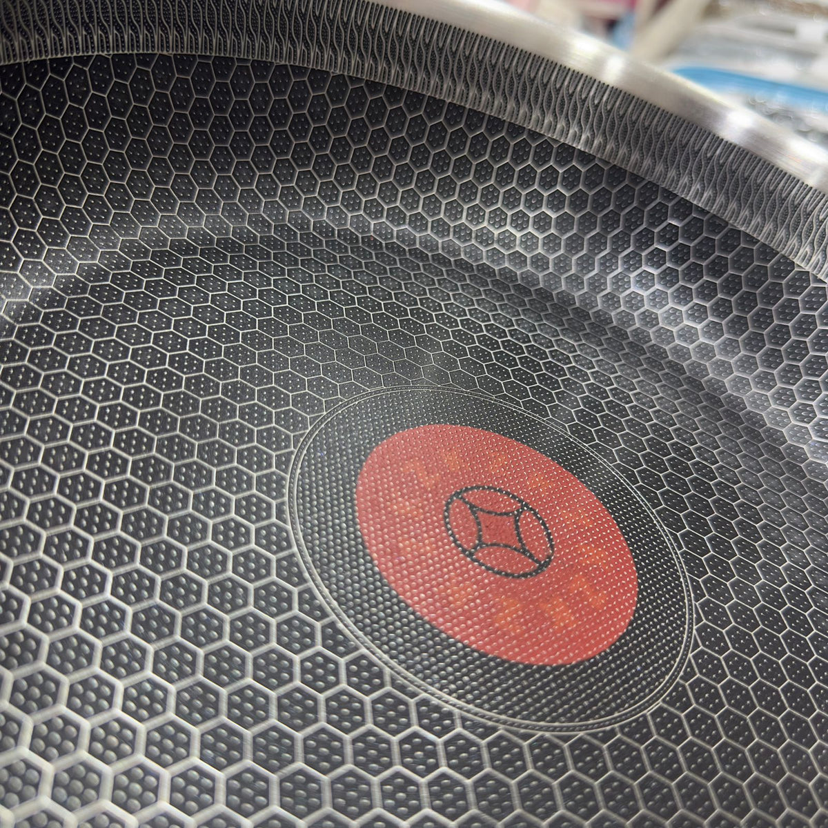 Red Dot Laser Coated Honeycomb Frypan 26cm
