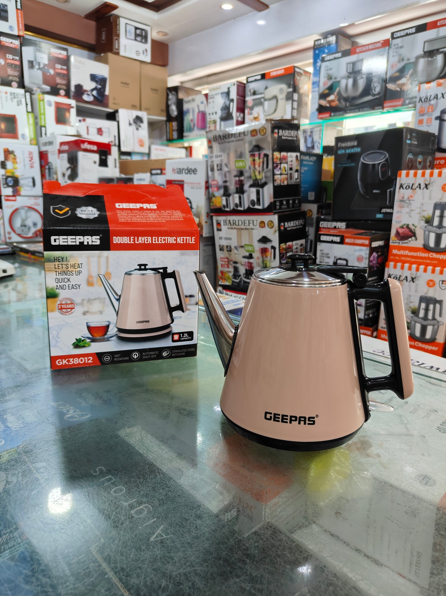 Geepas 1.2L Double Layer Kettle 38012