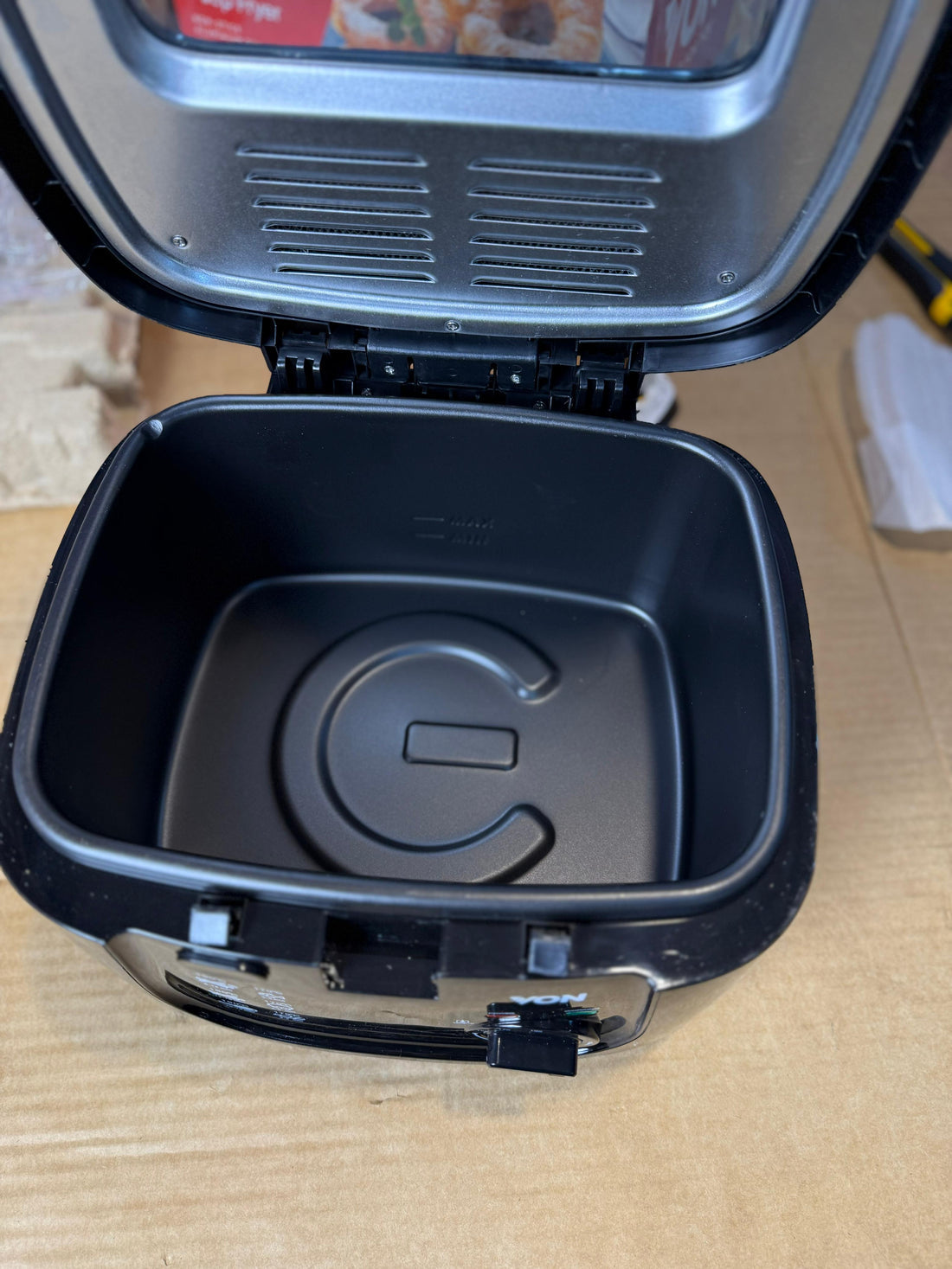 Von Deep Fryer 2.5L VSYD25BBK