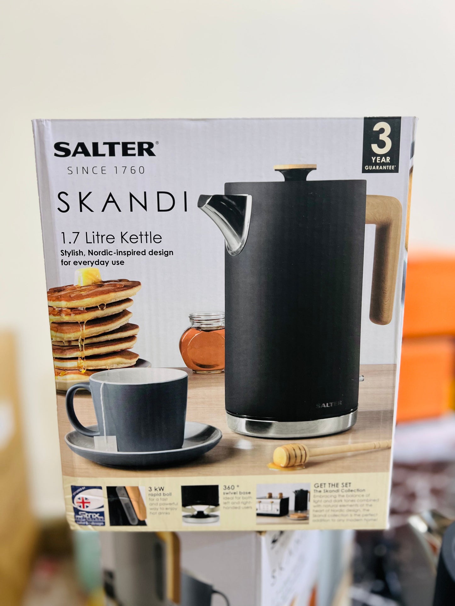SALTER Uk electric kettle 1.7 litter