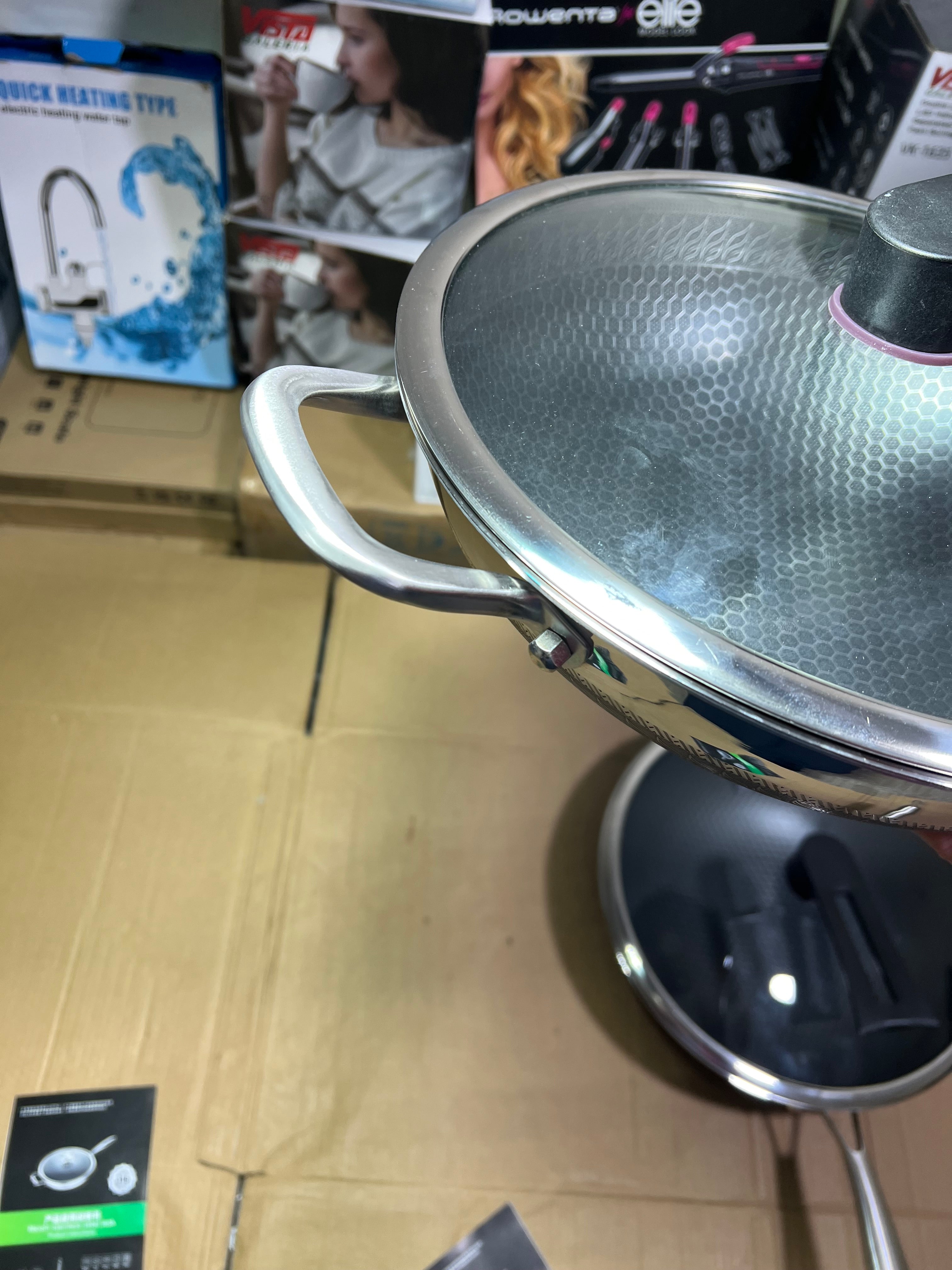 Germany lot lesser coating deep Fry pan with led