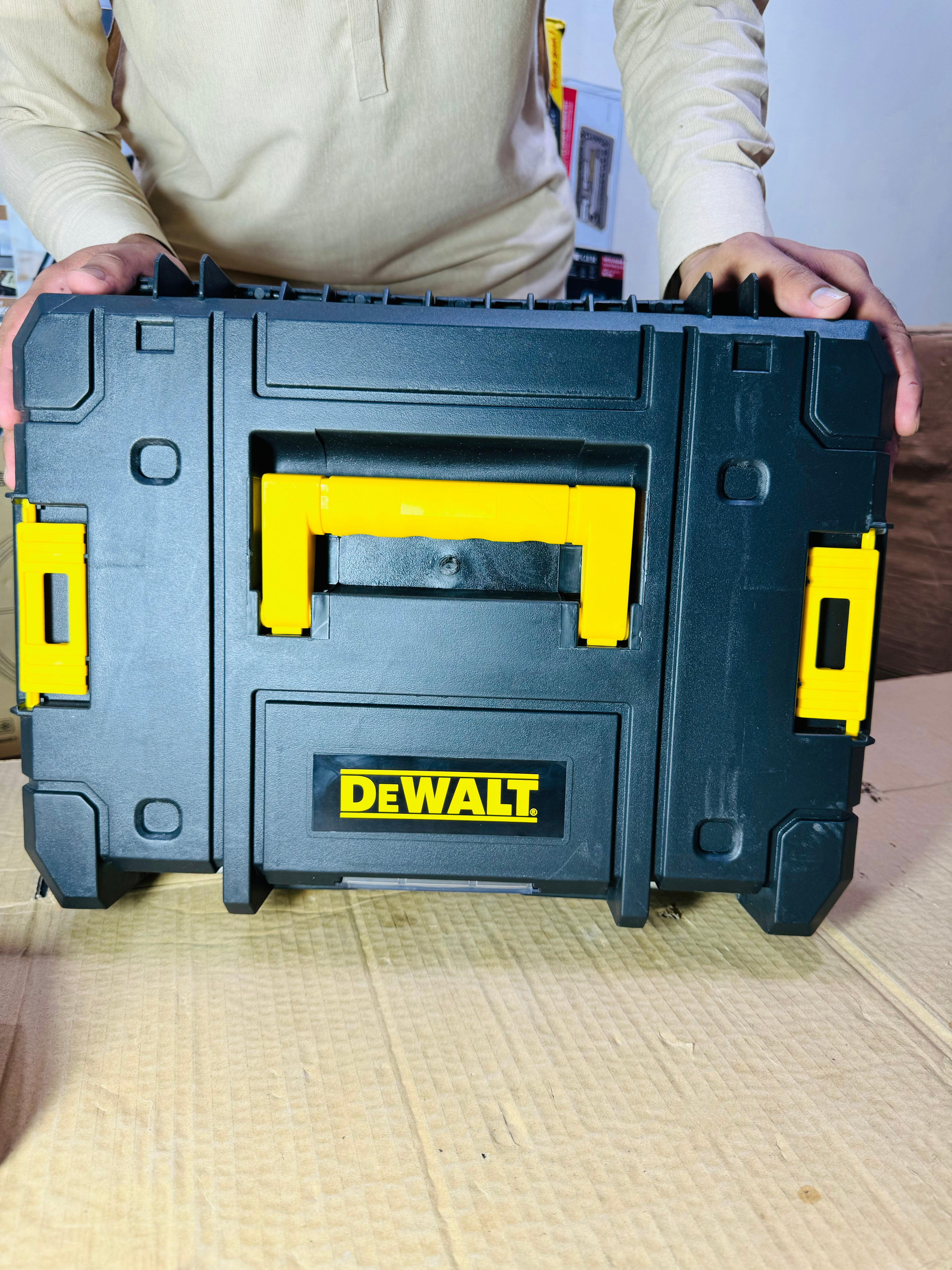 Germany lot Dewalt 88v power grinder