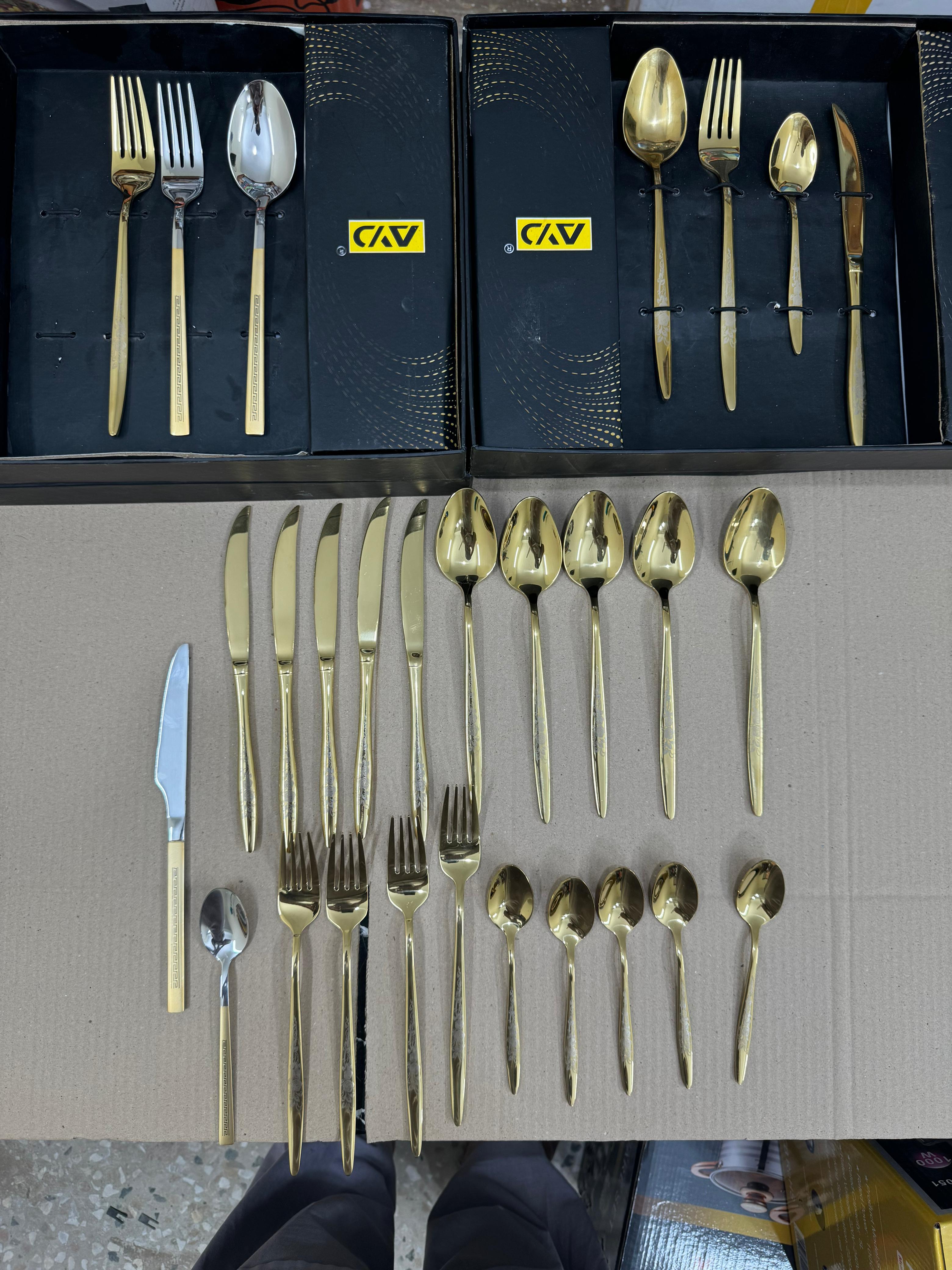 AYD 24 pieces golden cutlery set