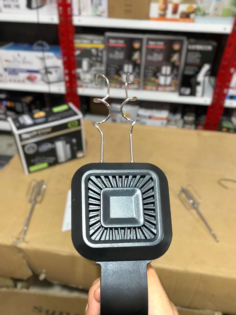 Super crest Hand mixer 750W model no 5004