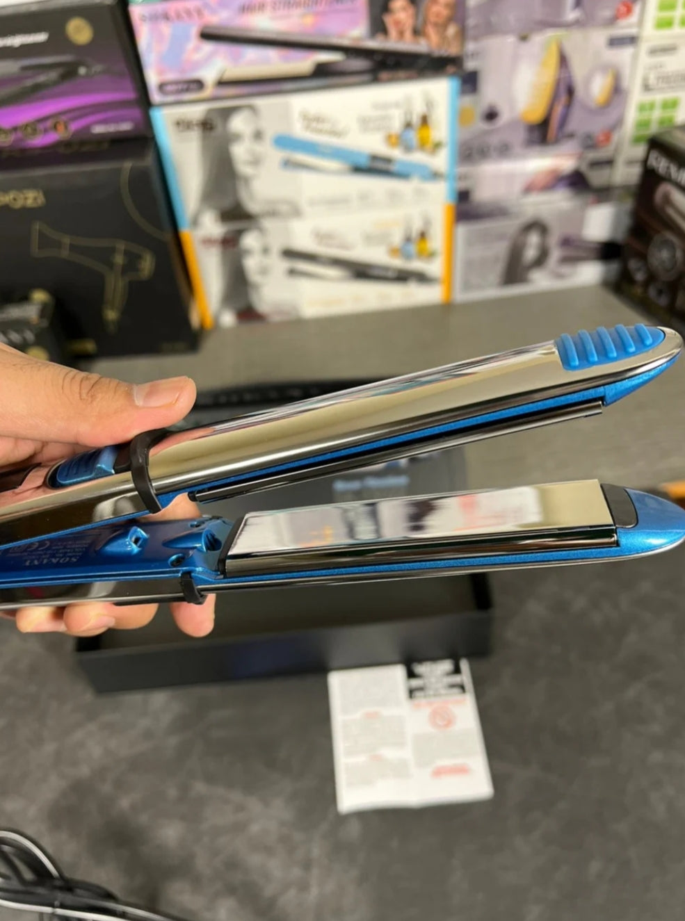 Sokany NANO titanium hair straightener