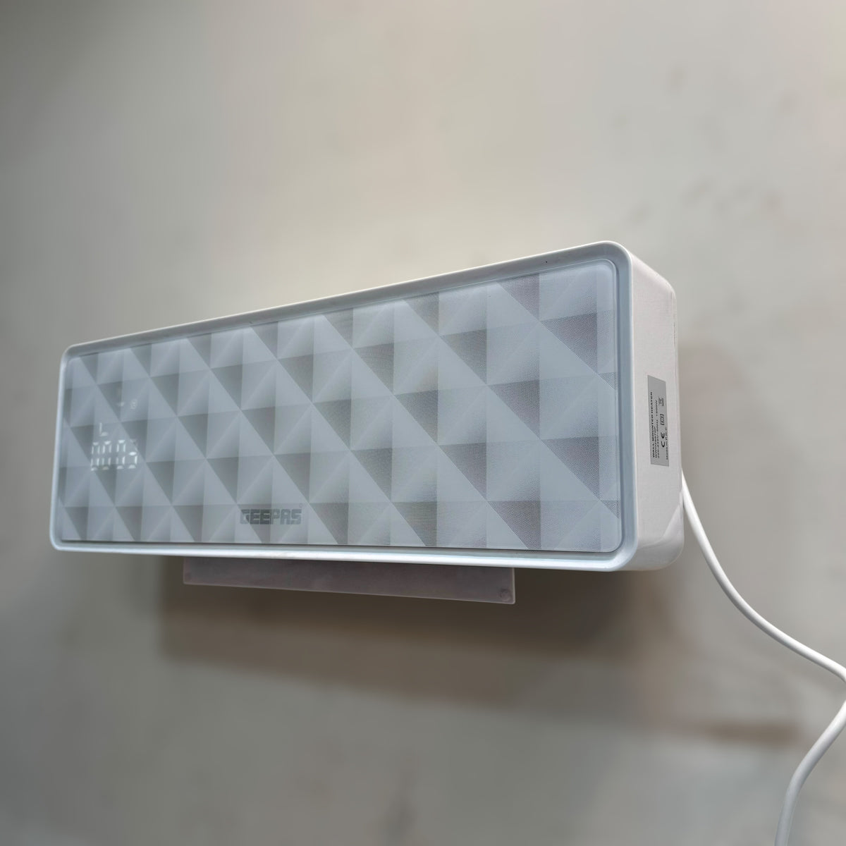 Geepas PTC Ceramic Wall Heater 28570p