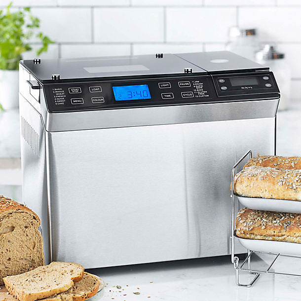 Lakeland Bread Maker Plus and Scales - 2 Loaf Sizes