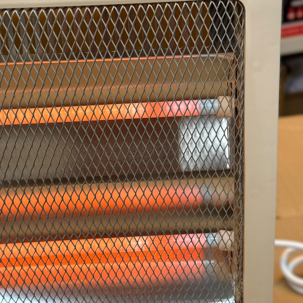 Geepas Quartz Heater GQH9553P ( 2 Year warranty