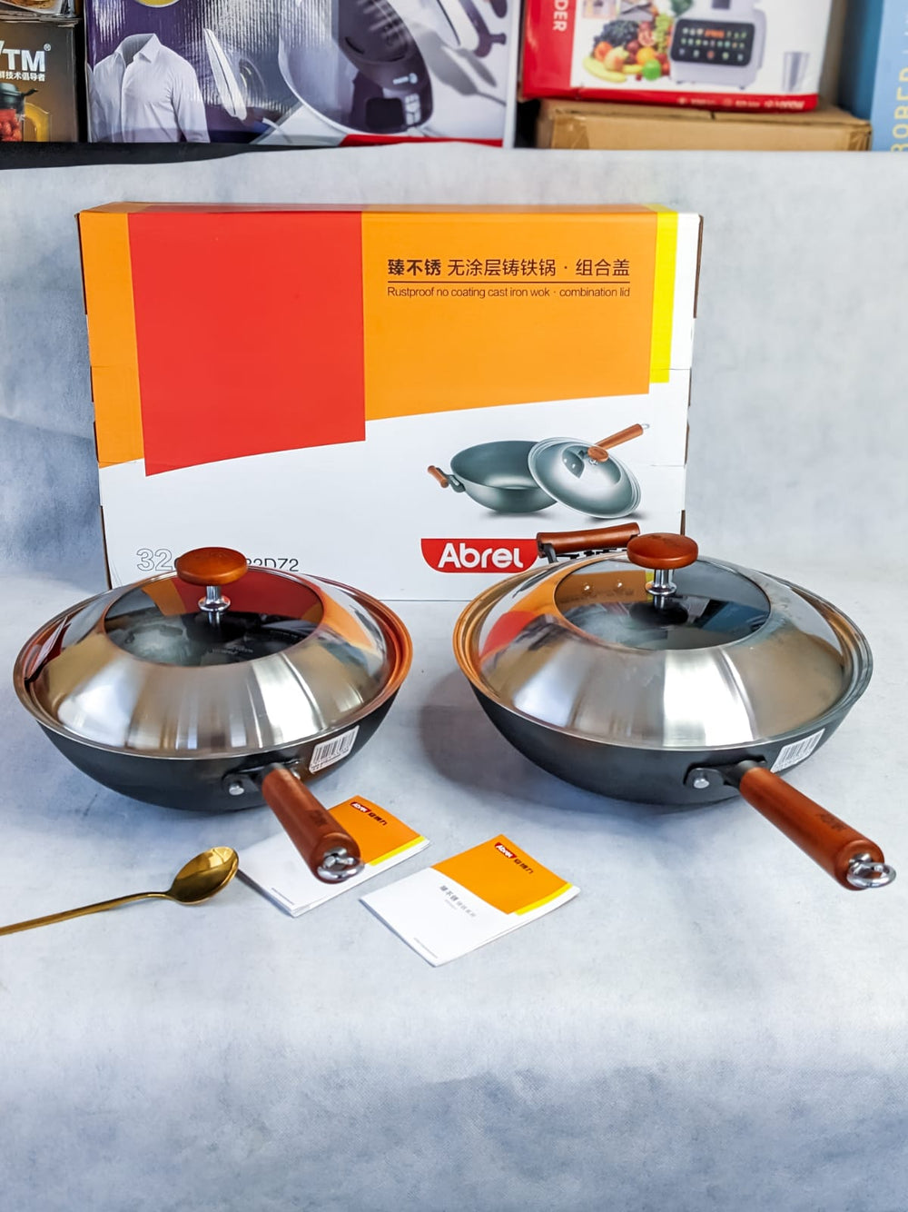 Lot Imported Rustproof no coating cast  Premium Iron Wok (High Quality)