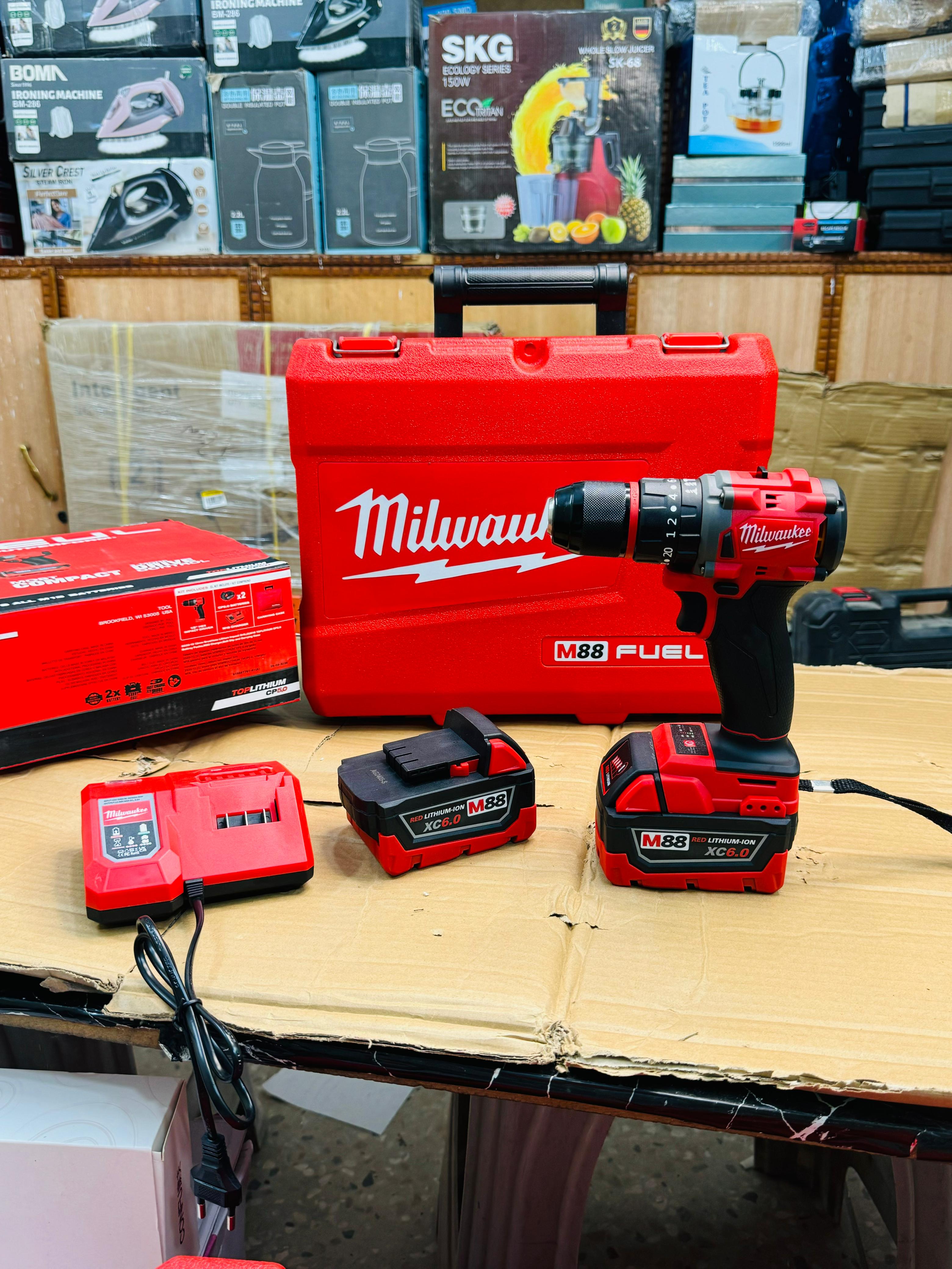 Maluwkee 88v commercial M18 FUEL Hammer Drill & Driver