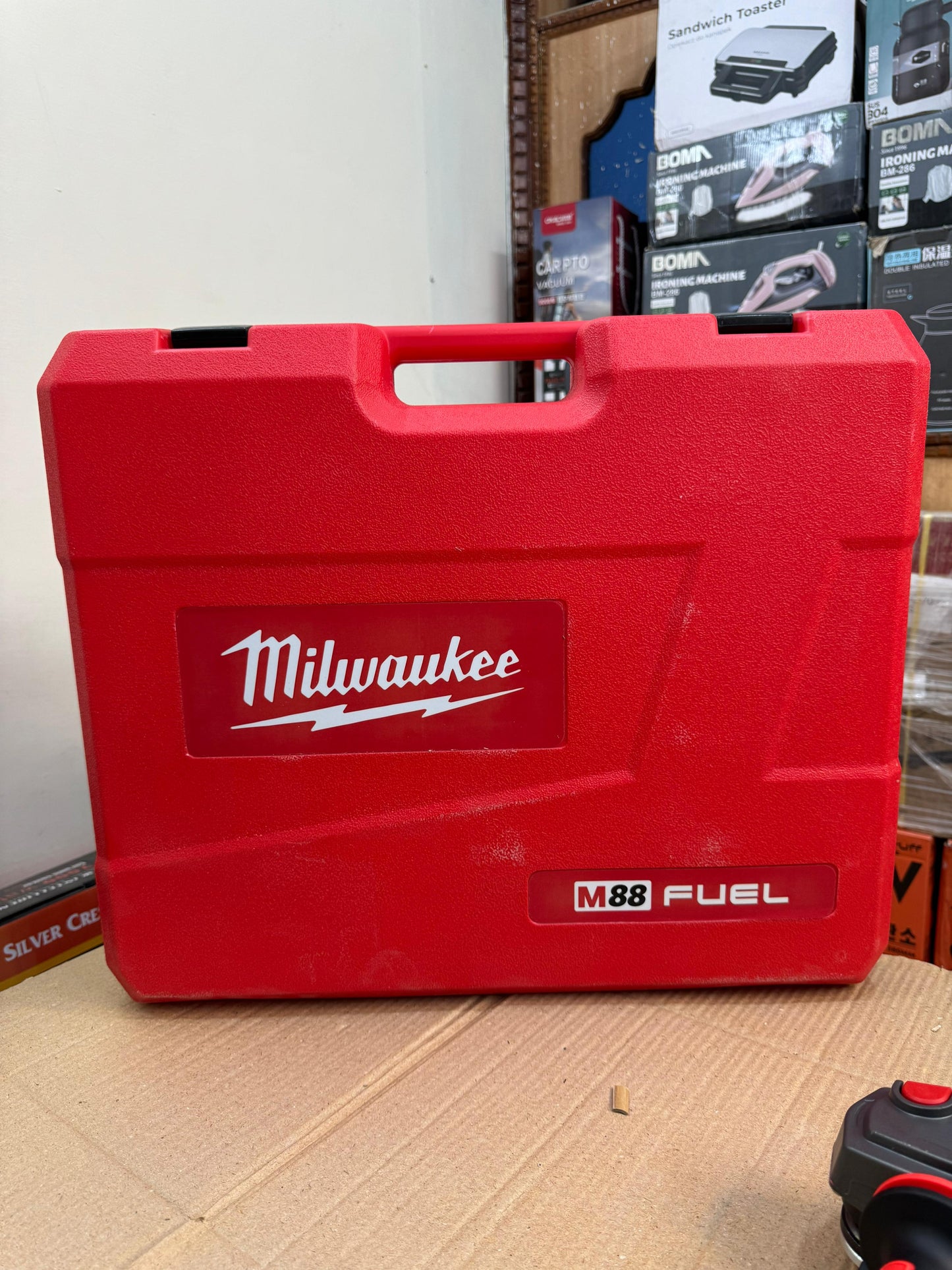 Milwaukee 4 in 1 drill machine set tool kit set