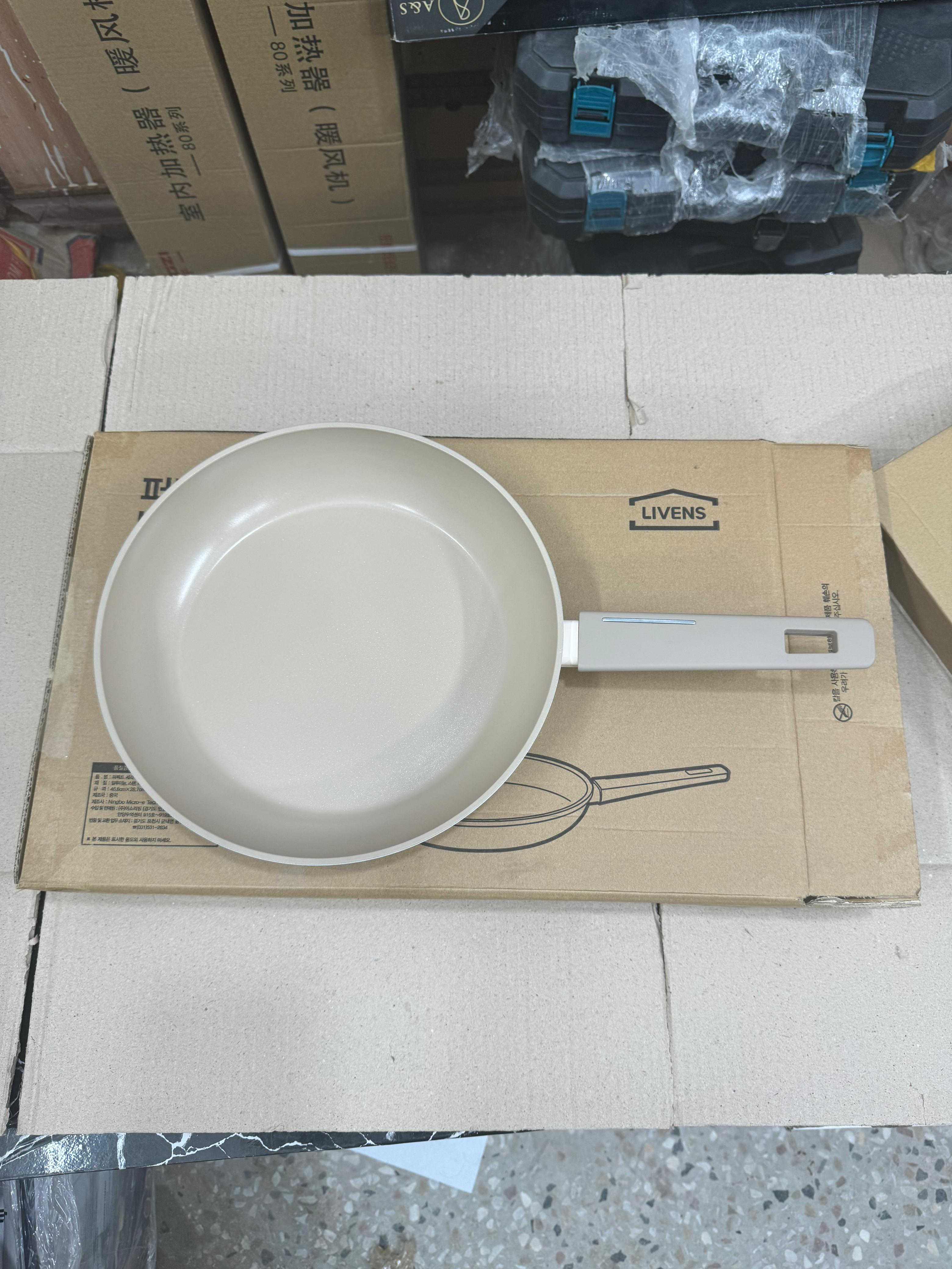 Lot Imported 28Cm Ceramic Pan