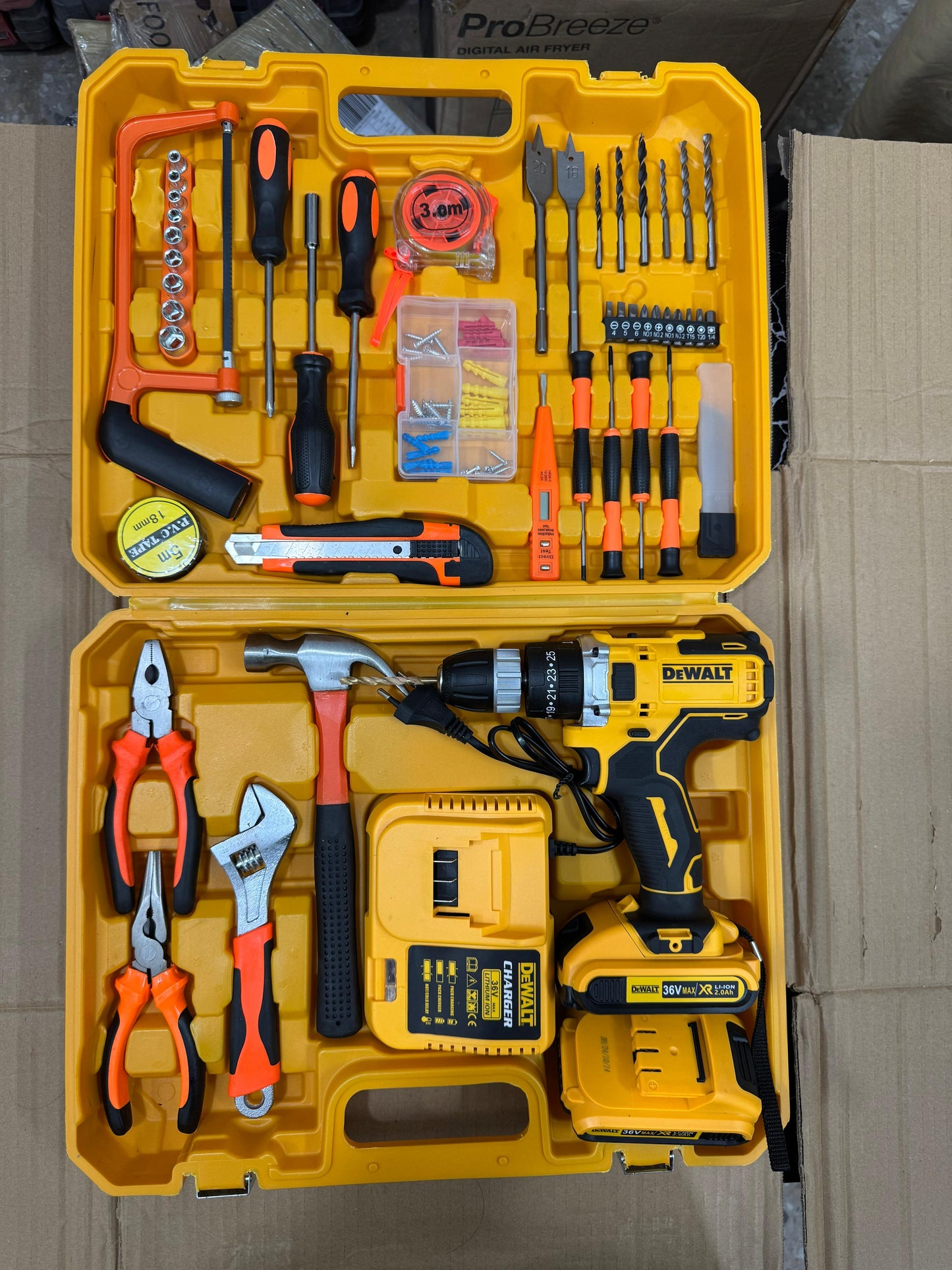 DeWalt commercial use 117 pcs drill machine set 36V