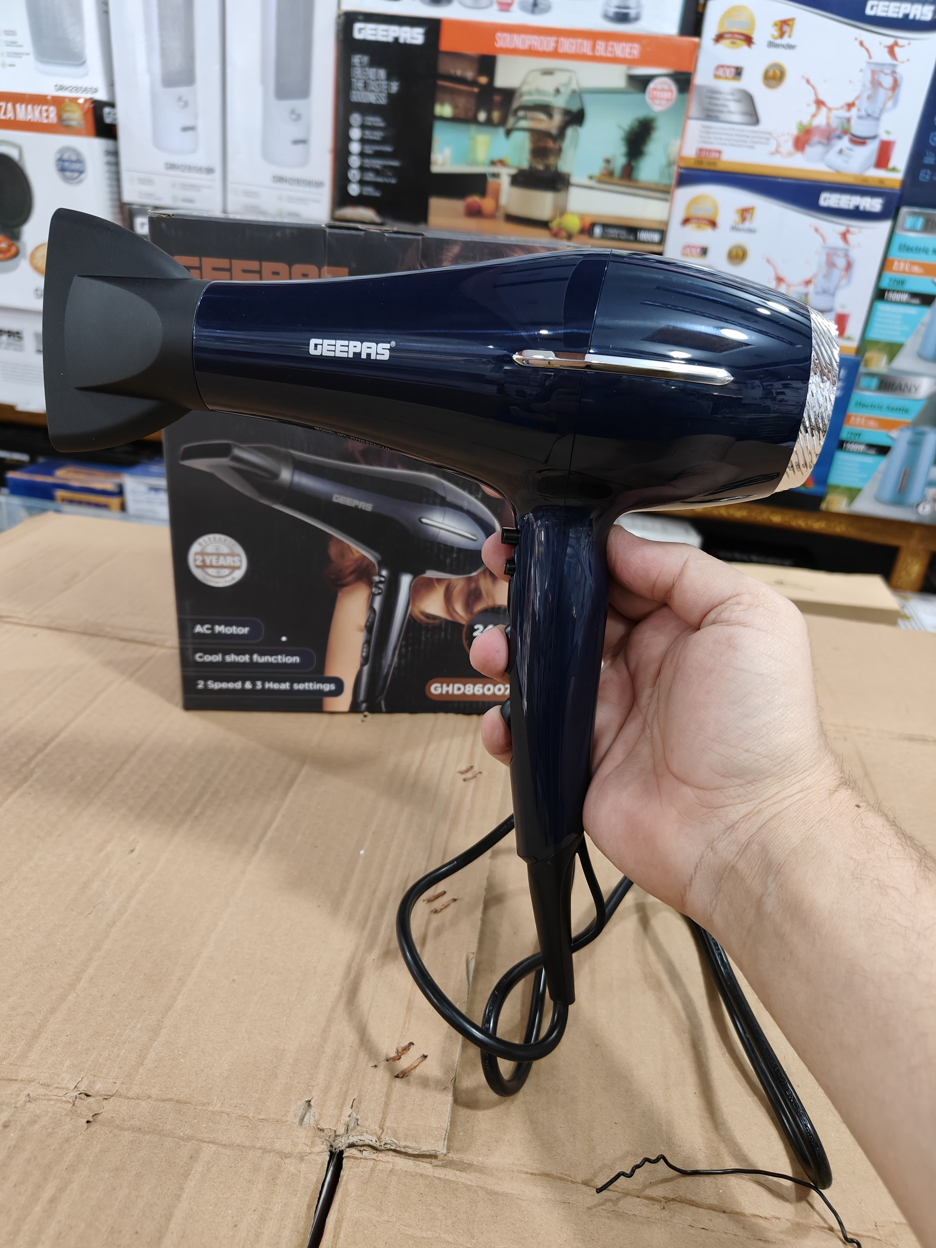 GEEPAS professional hair dryer 86007