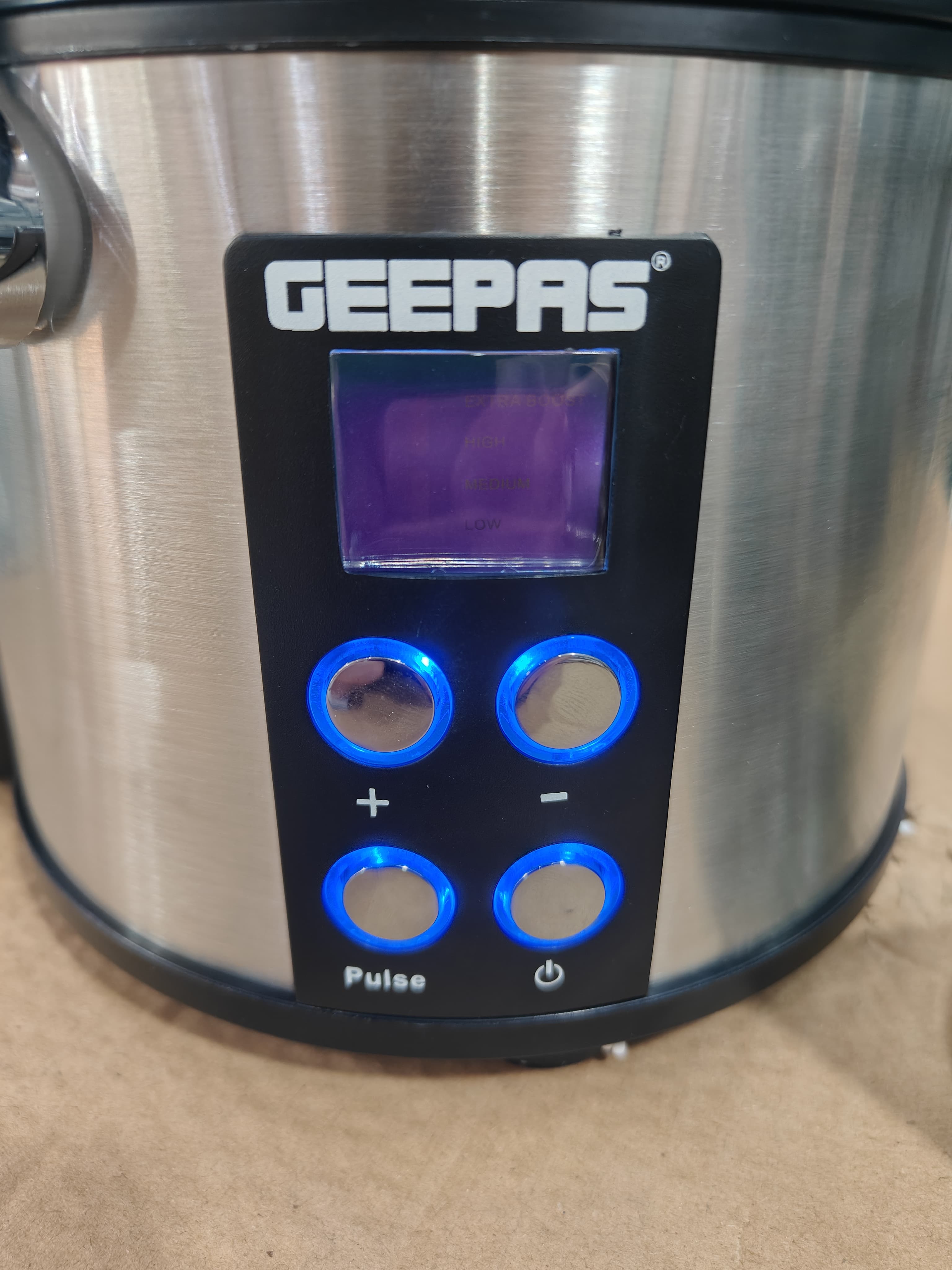 Geepas kitchen master food factory juicer blender GSB 46016NP