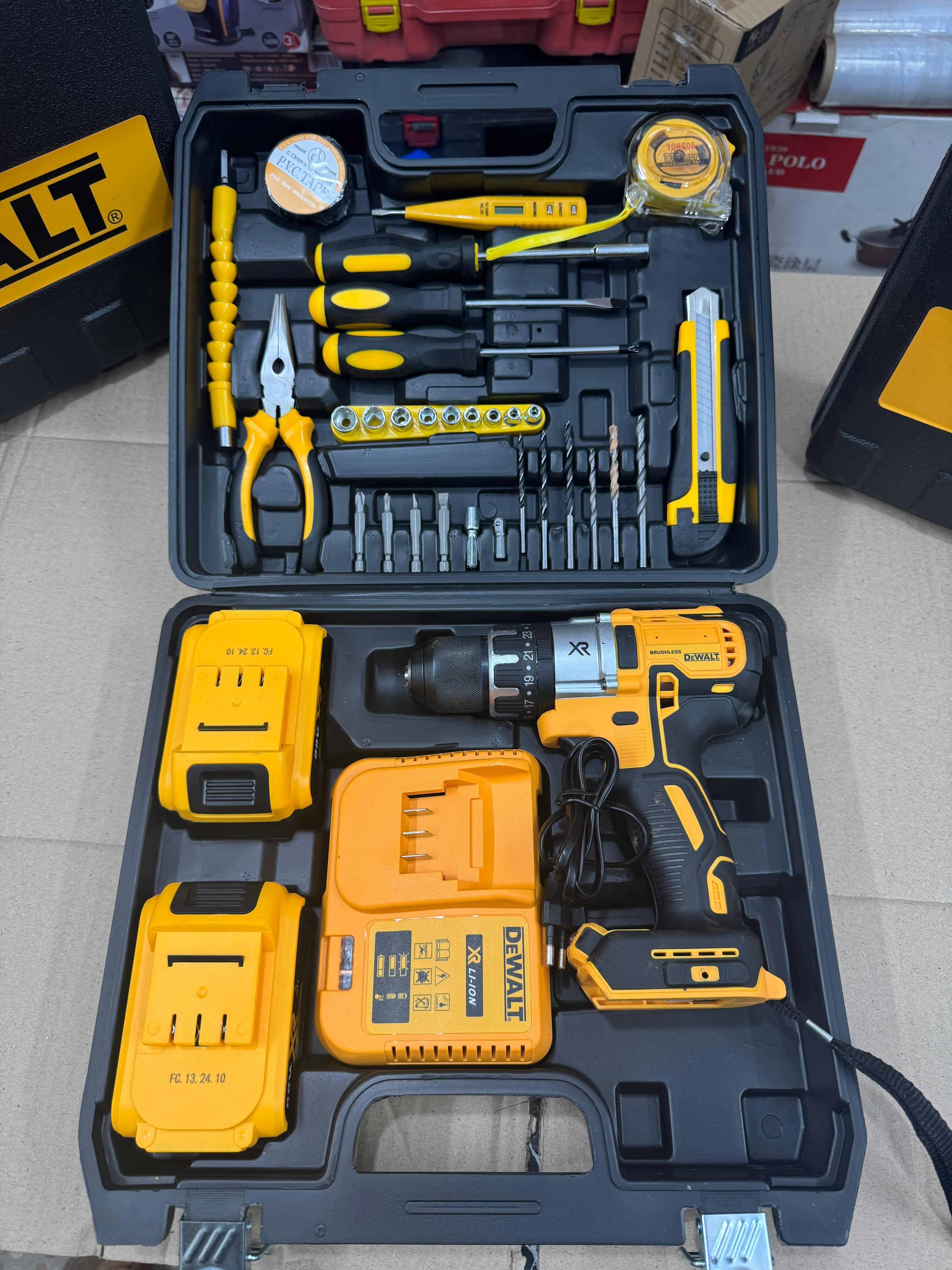 Dewalt 88v drill machine with box set