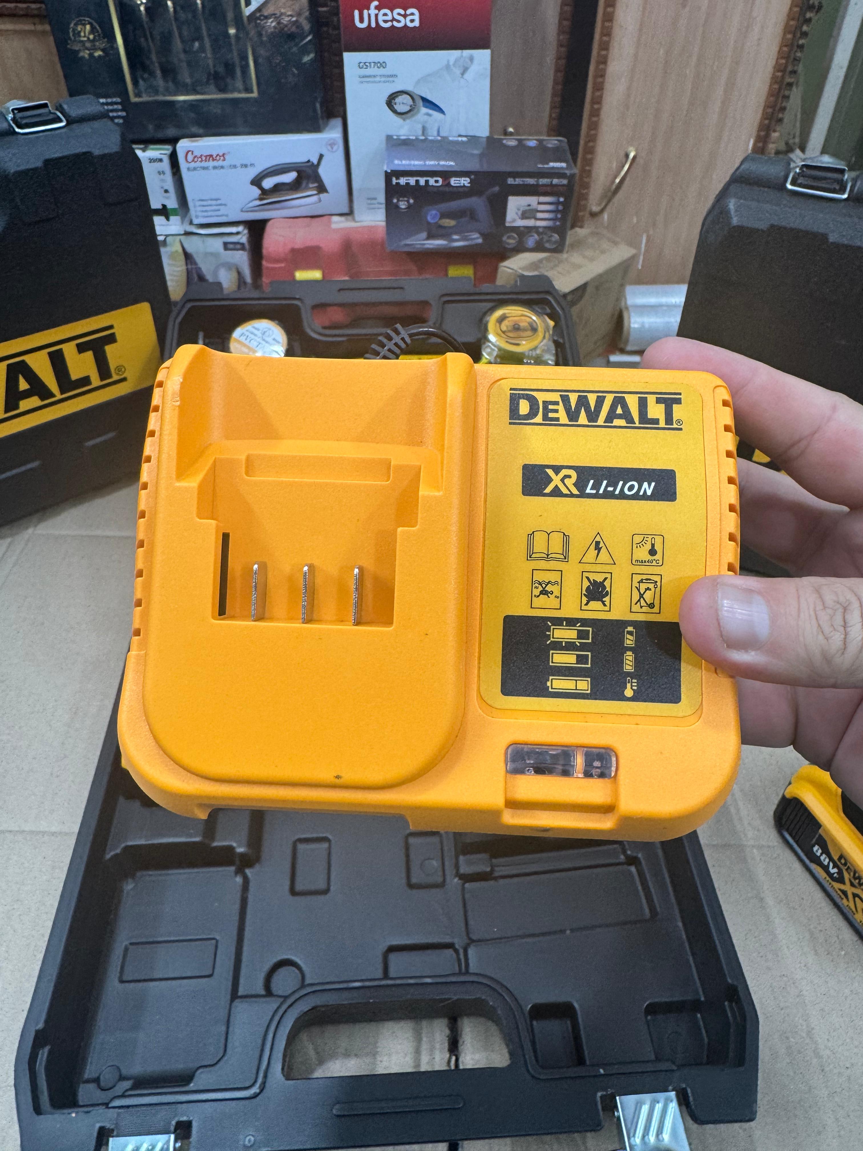 Dewalt 88v drill machine with box set