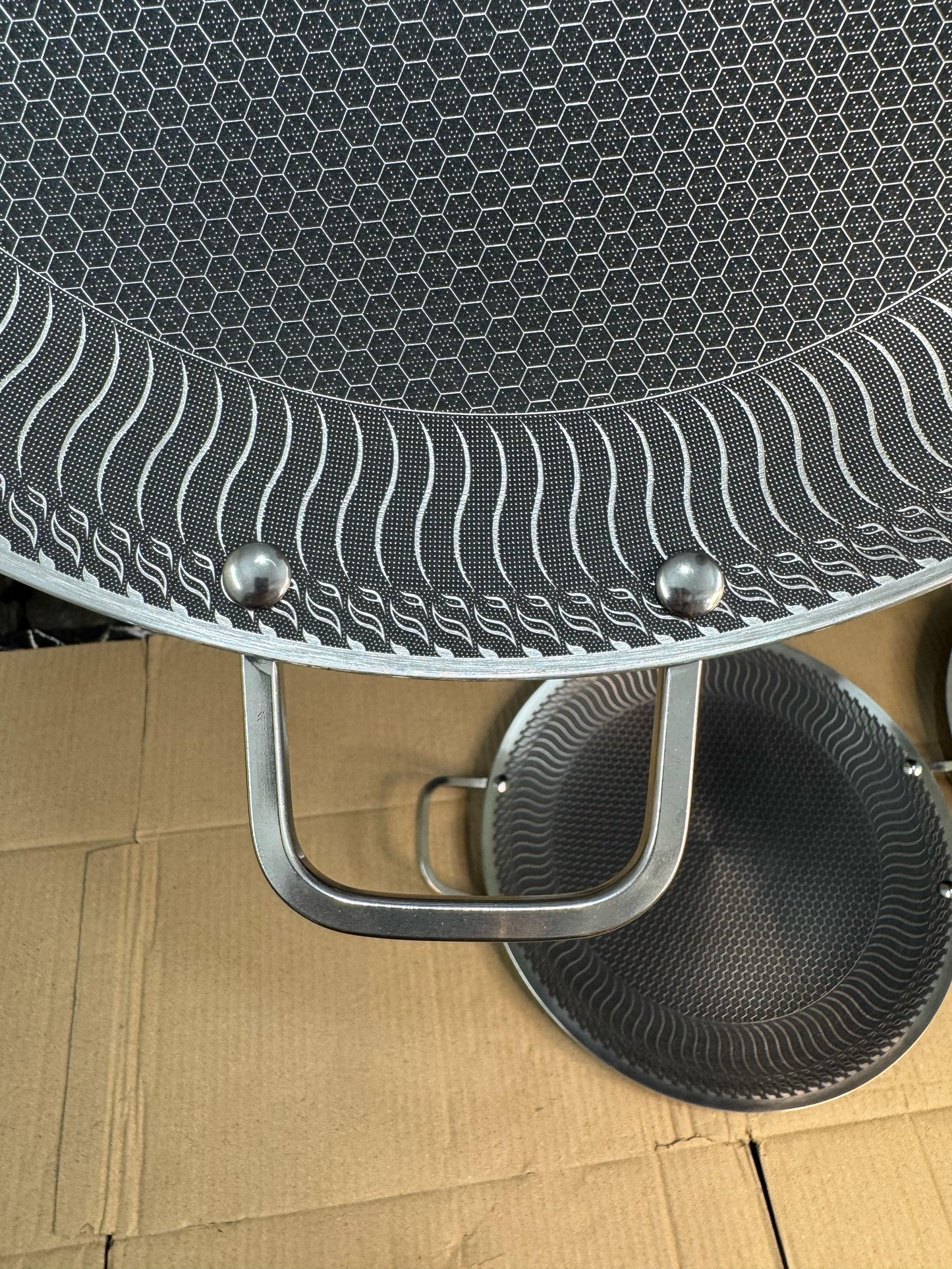 Germany lot 42cm honeycomb lesser coating tawa