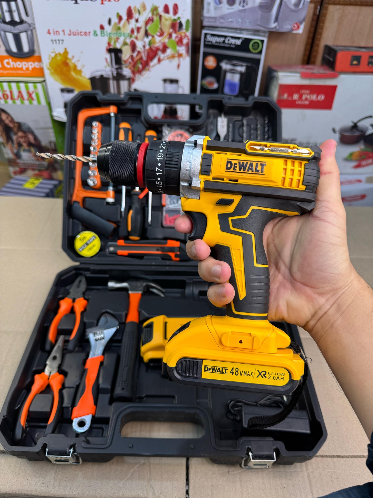 DeWalt commercial use 117 pcs drill machine set 48V