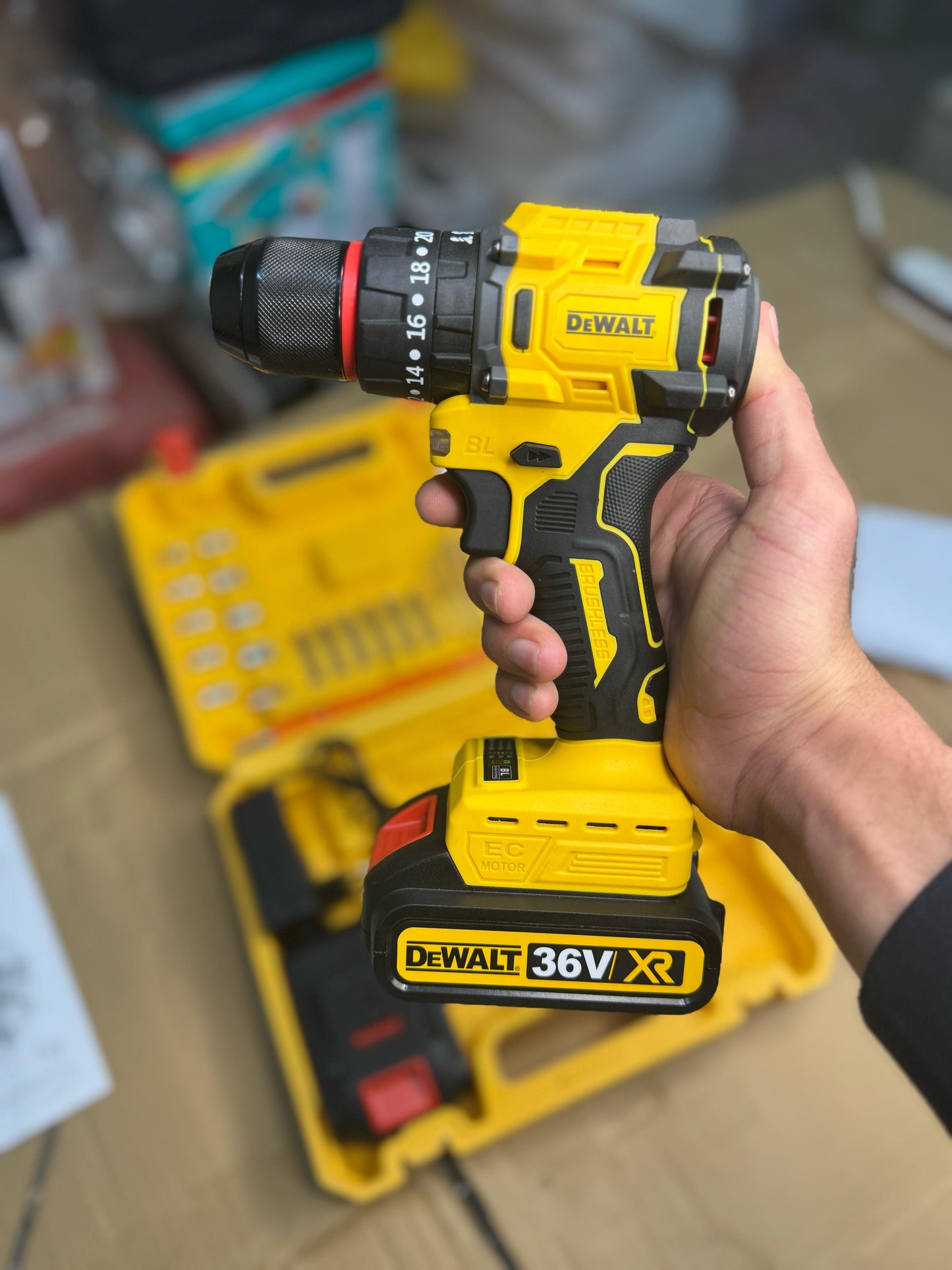 Dewalt brushless commercial drill machine set 36v