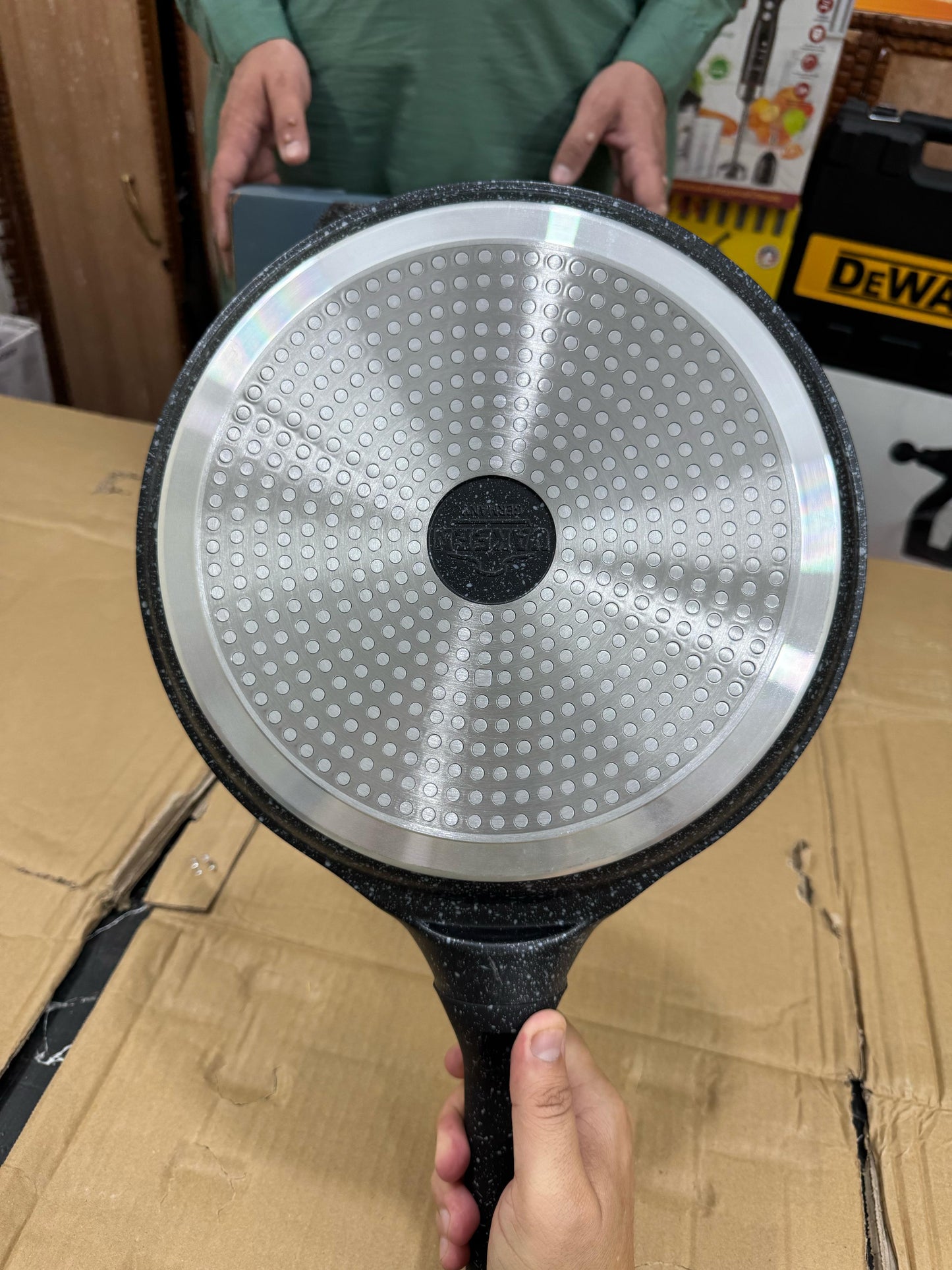 Uakeen Germany Pizza Pan 28cm/1.06L VK-PZ428