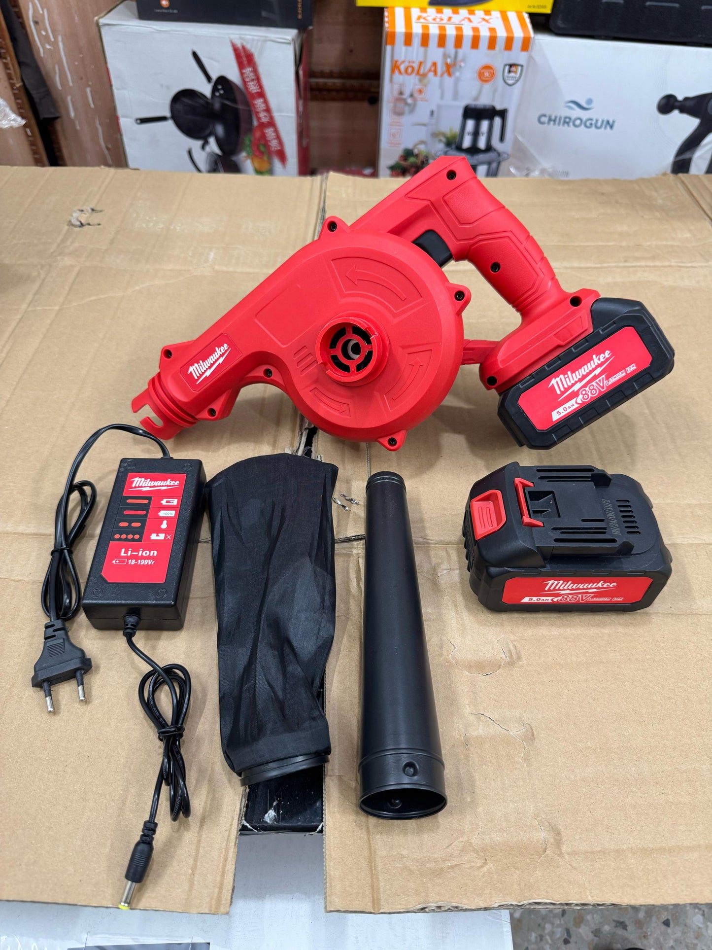 lot imported Milwaukee 88v & Dewalt 36v air blower