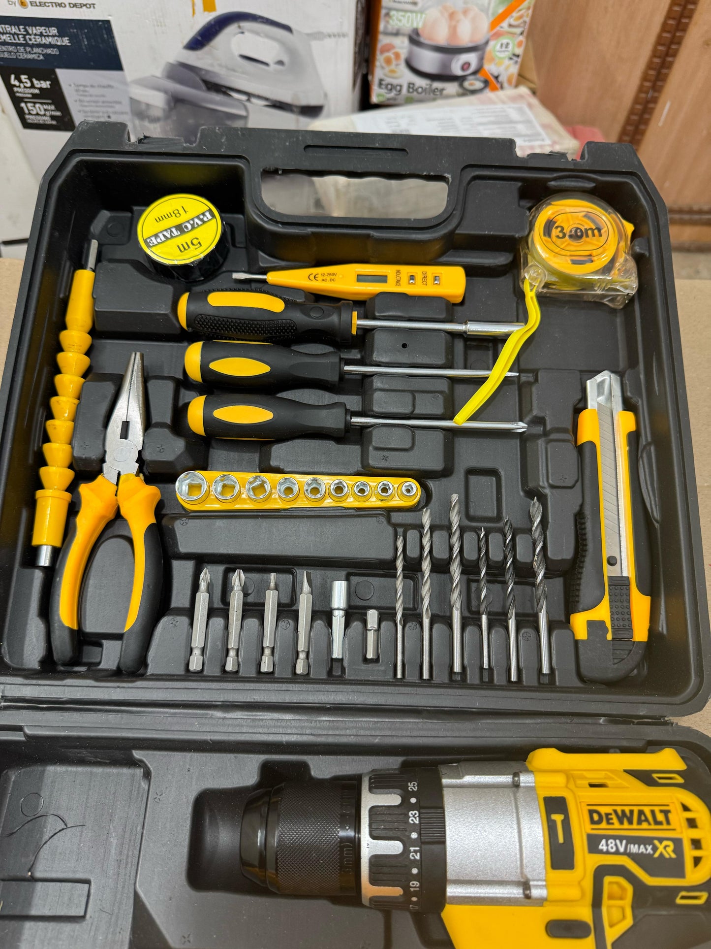 lot imported Dewalt 48v drill set 30 Pcs