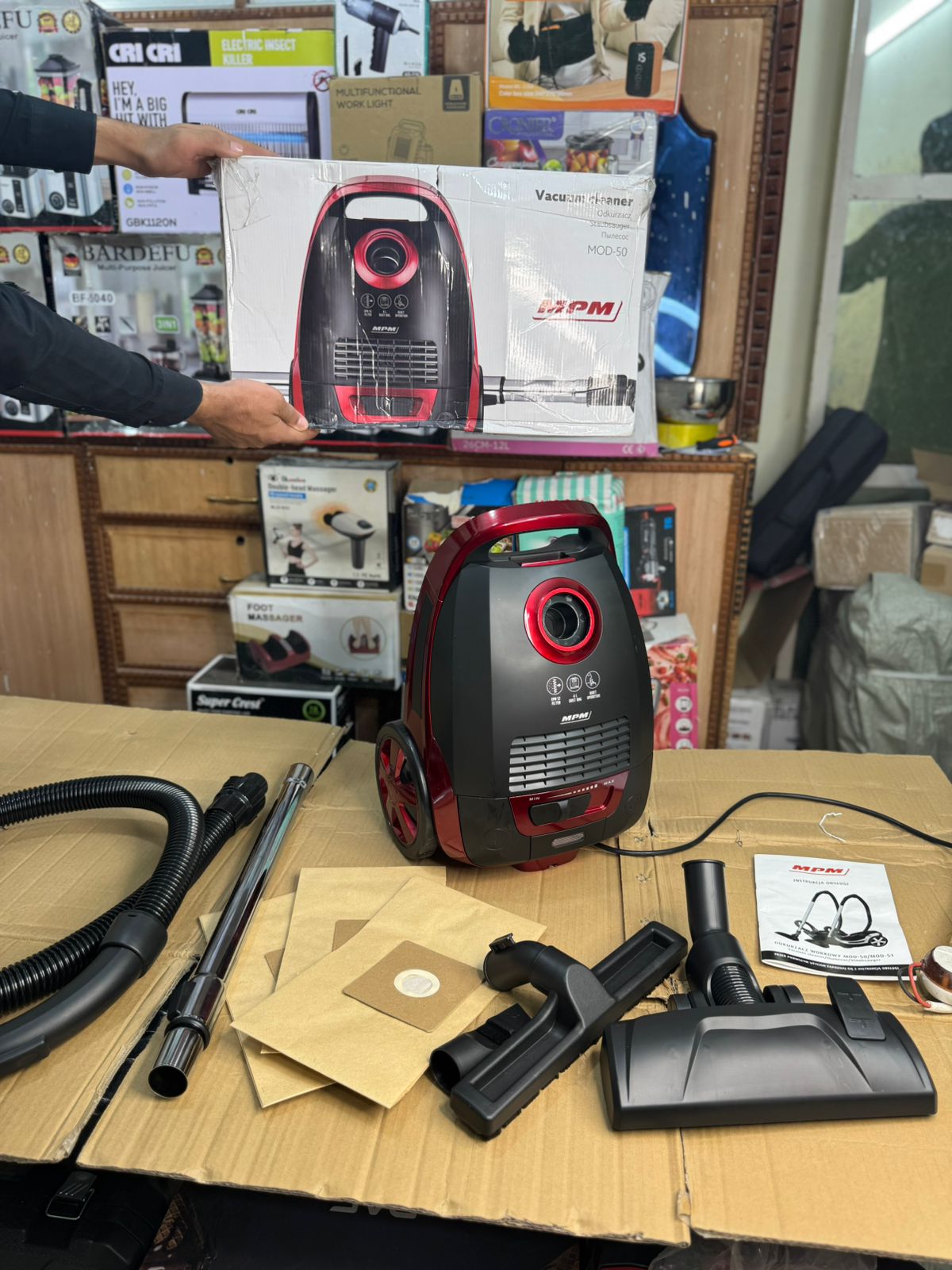 MPM POLAND VACUUM CLEANER  (2 YEAR WARRANTY )