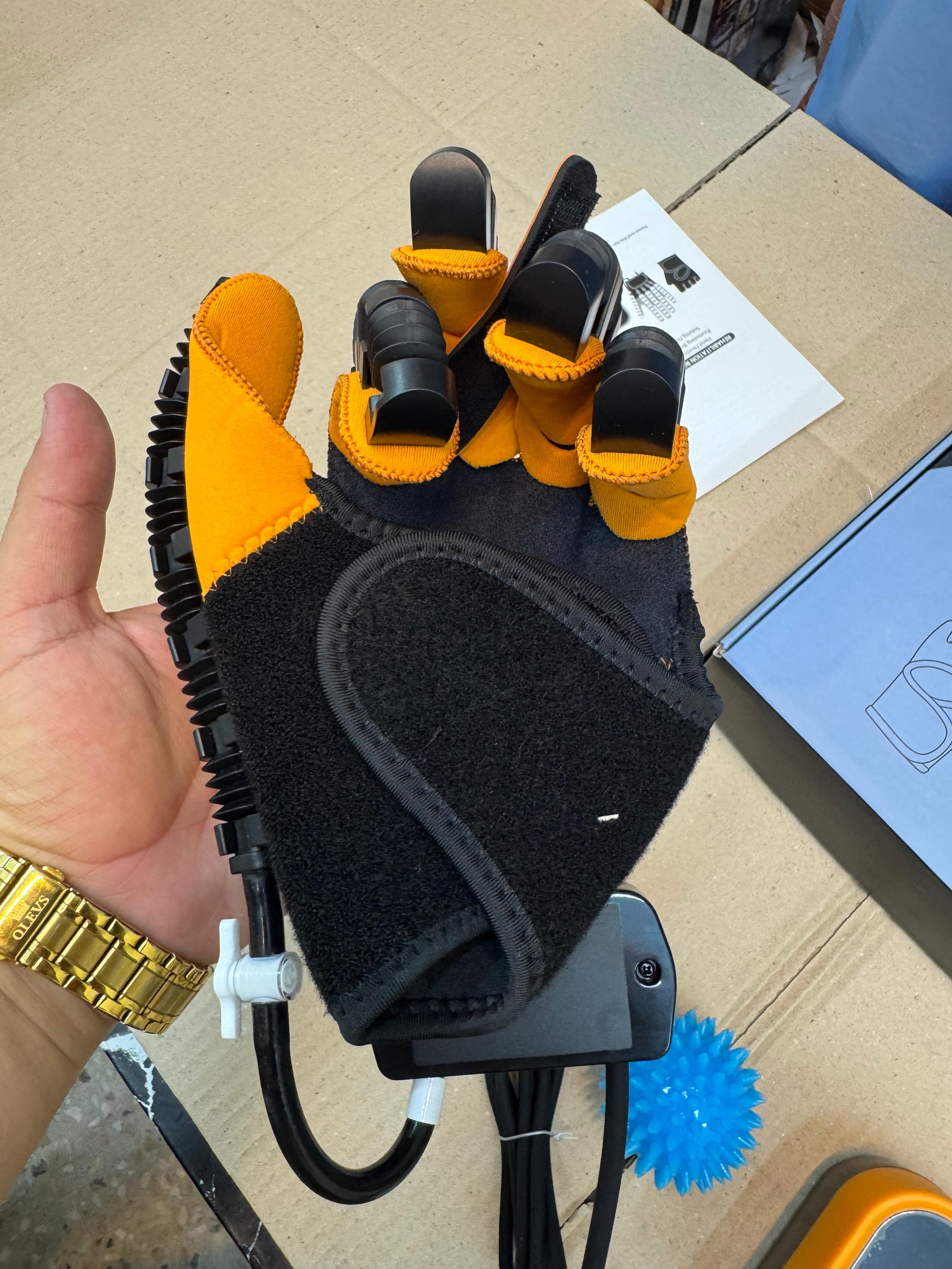 Double hand trainer machine (robotic machine)