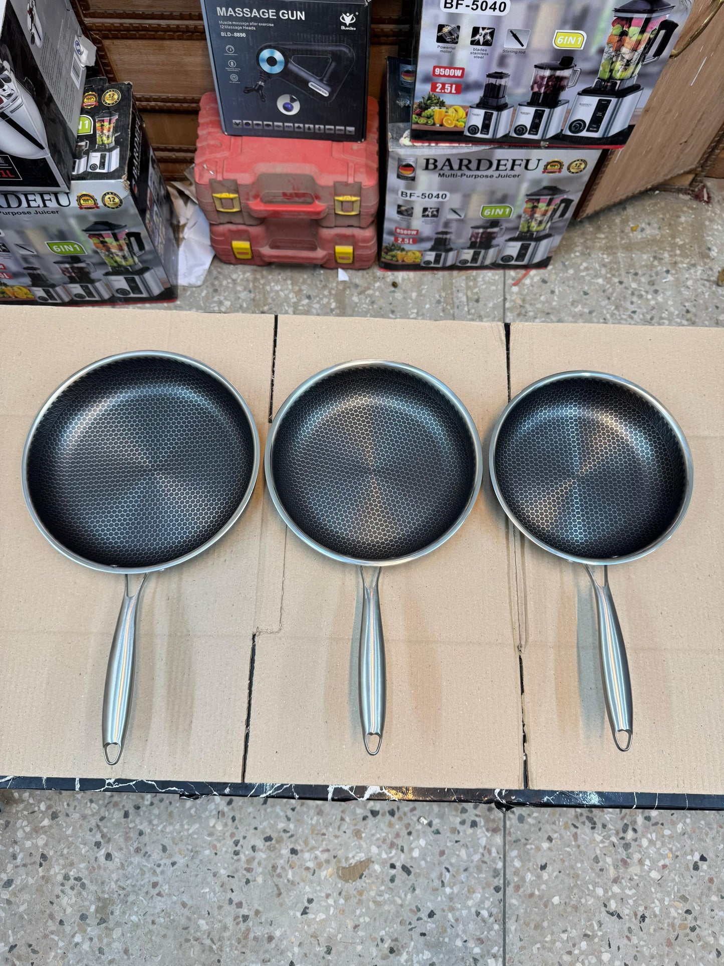 honeycomb lesser flate fry pan