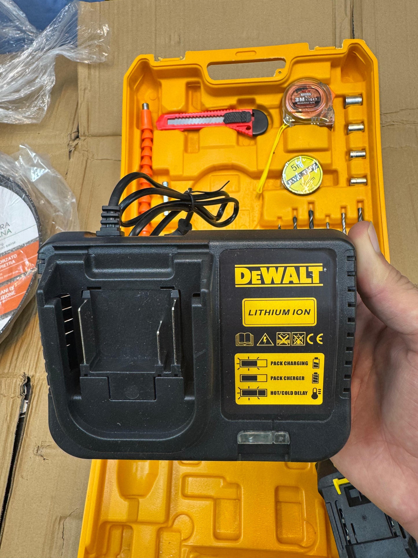 Dewalt commercial brushless drill machine 36v 30 pieces