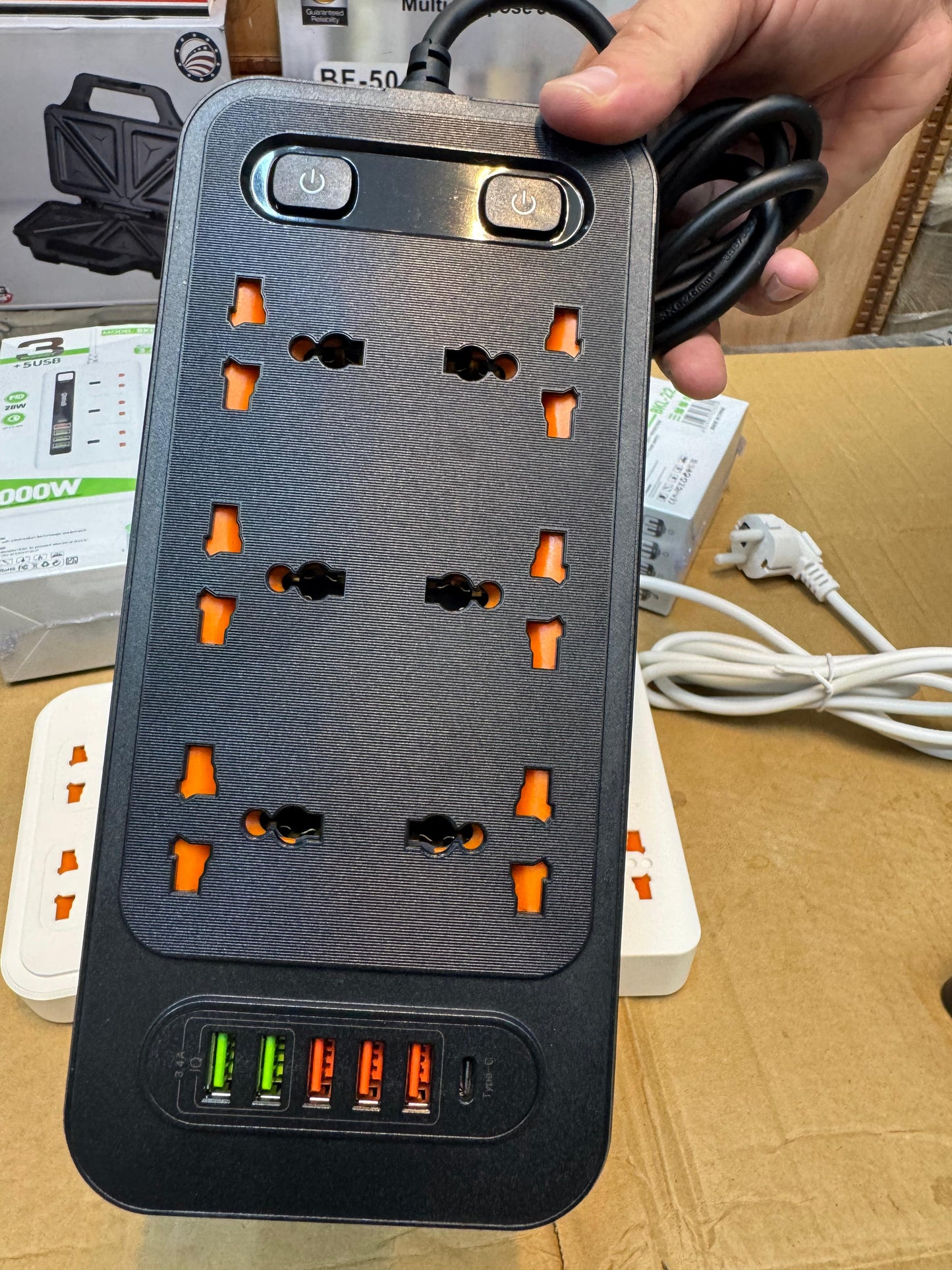 Good Quality Fireproof Extension Socket  Board with USB Ports