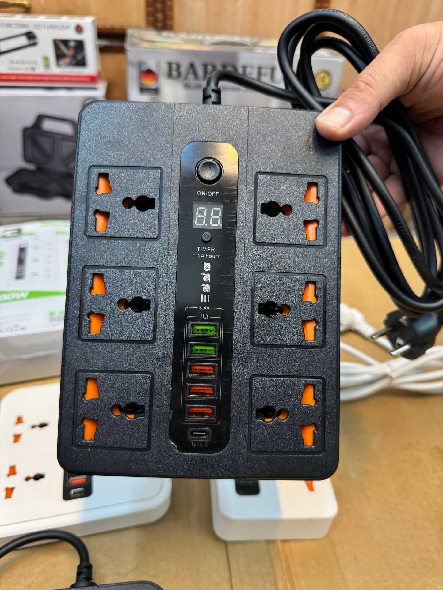 Good Quality Fireproof Extension Socket  Board with USB Ports