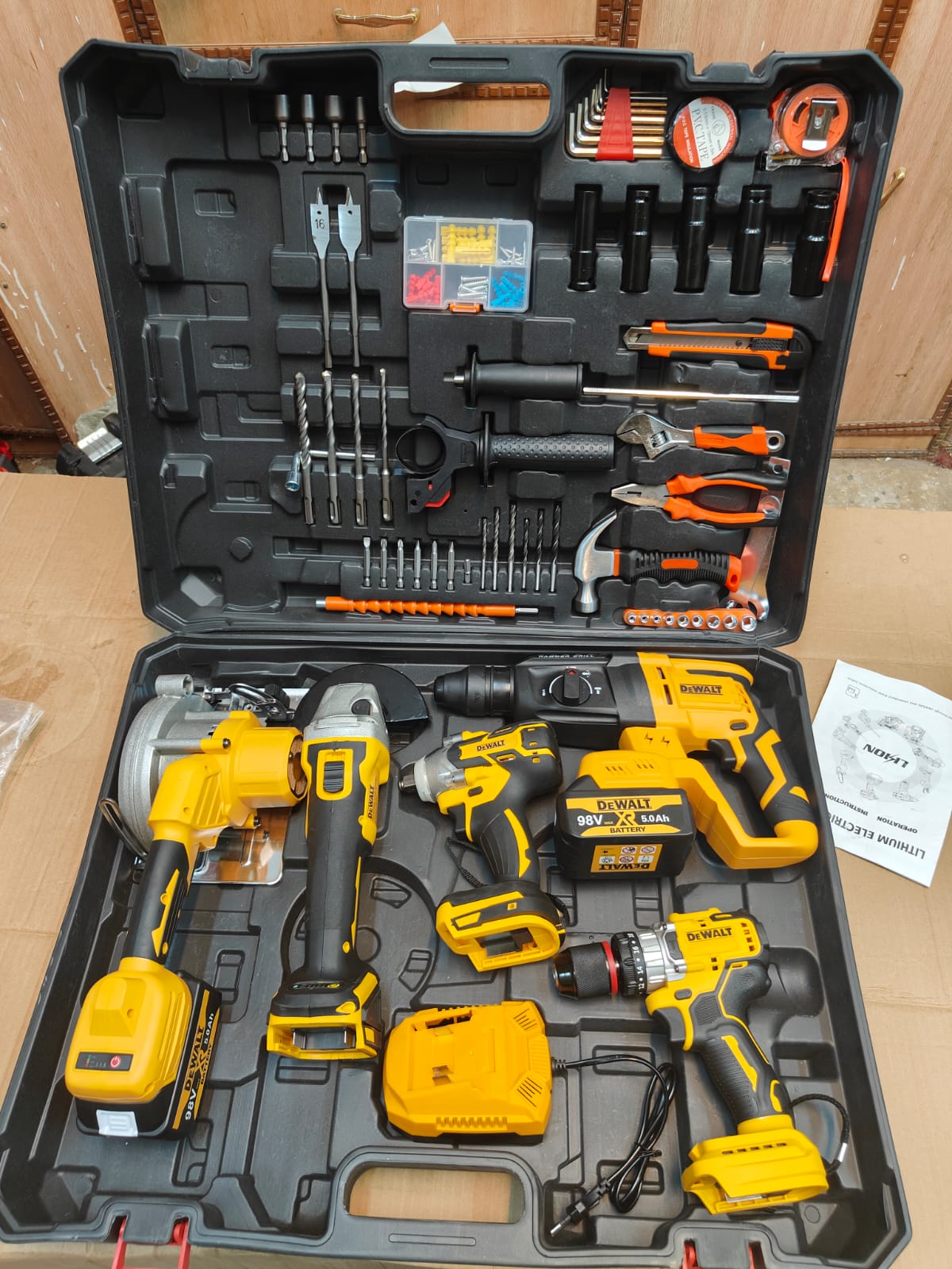 Dewalt master toolbox set