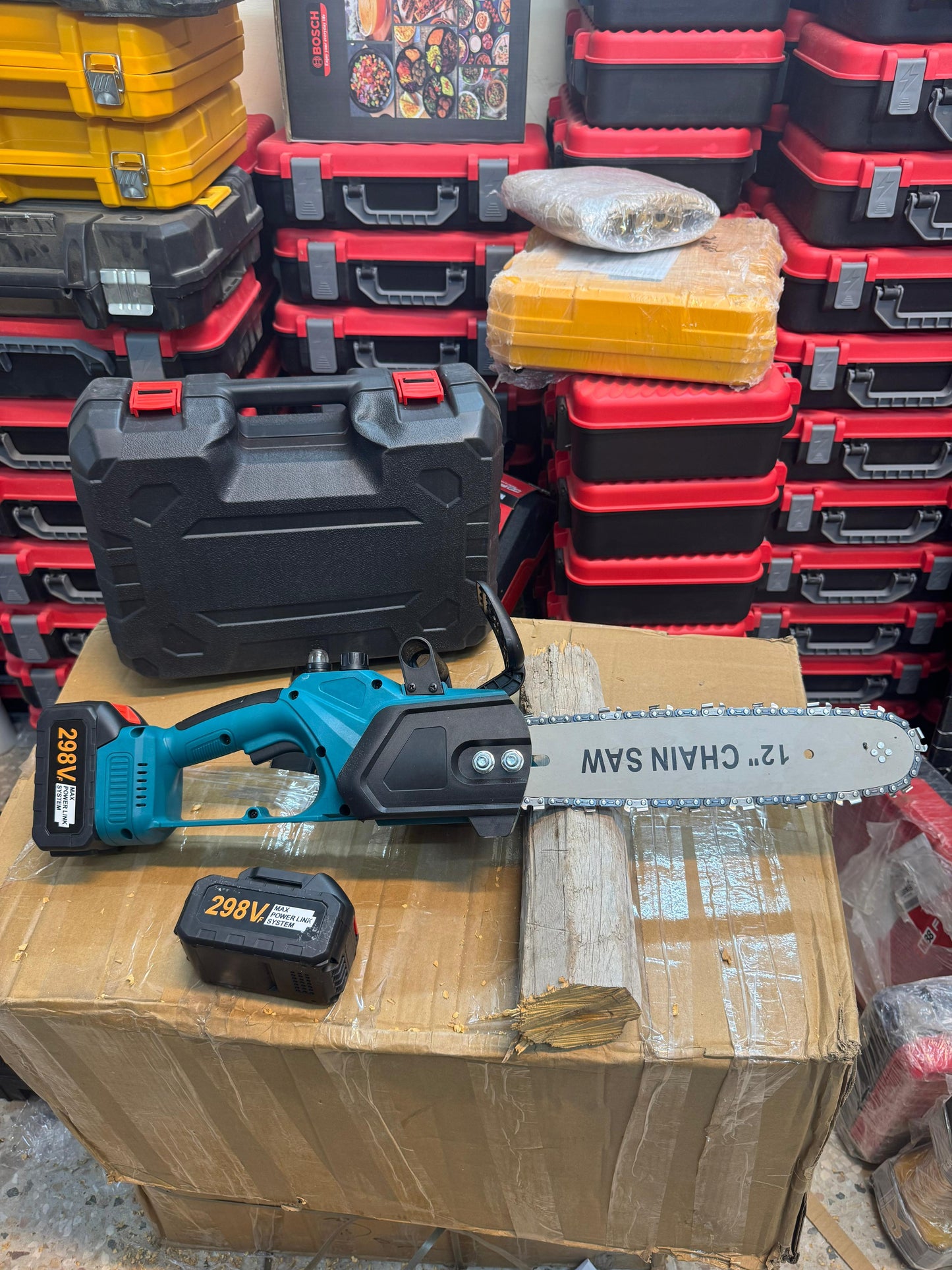 Amazon lot Rechargeable 298v 12inch chainsaw with double battery