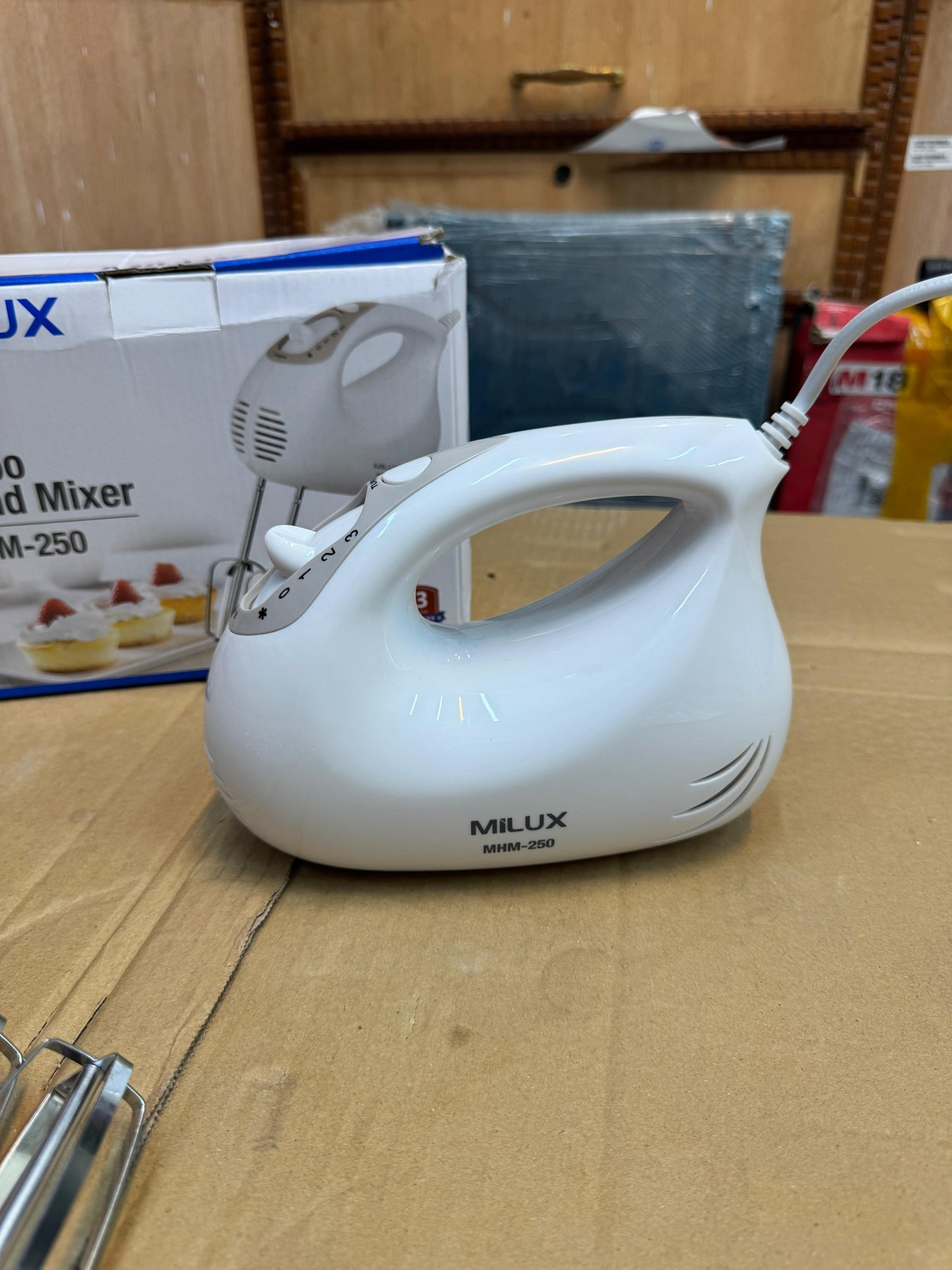 Malaysia Lot MILUX Heavy Hand Mixer ( egg beater)