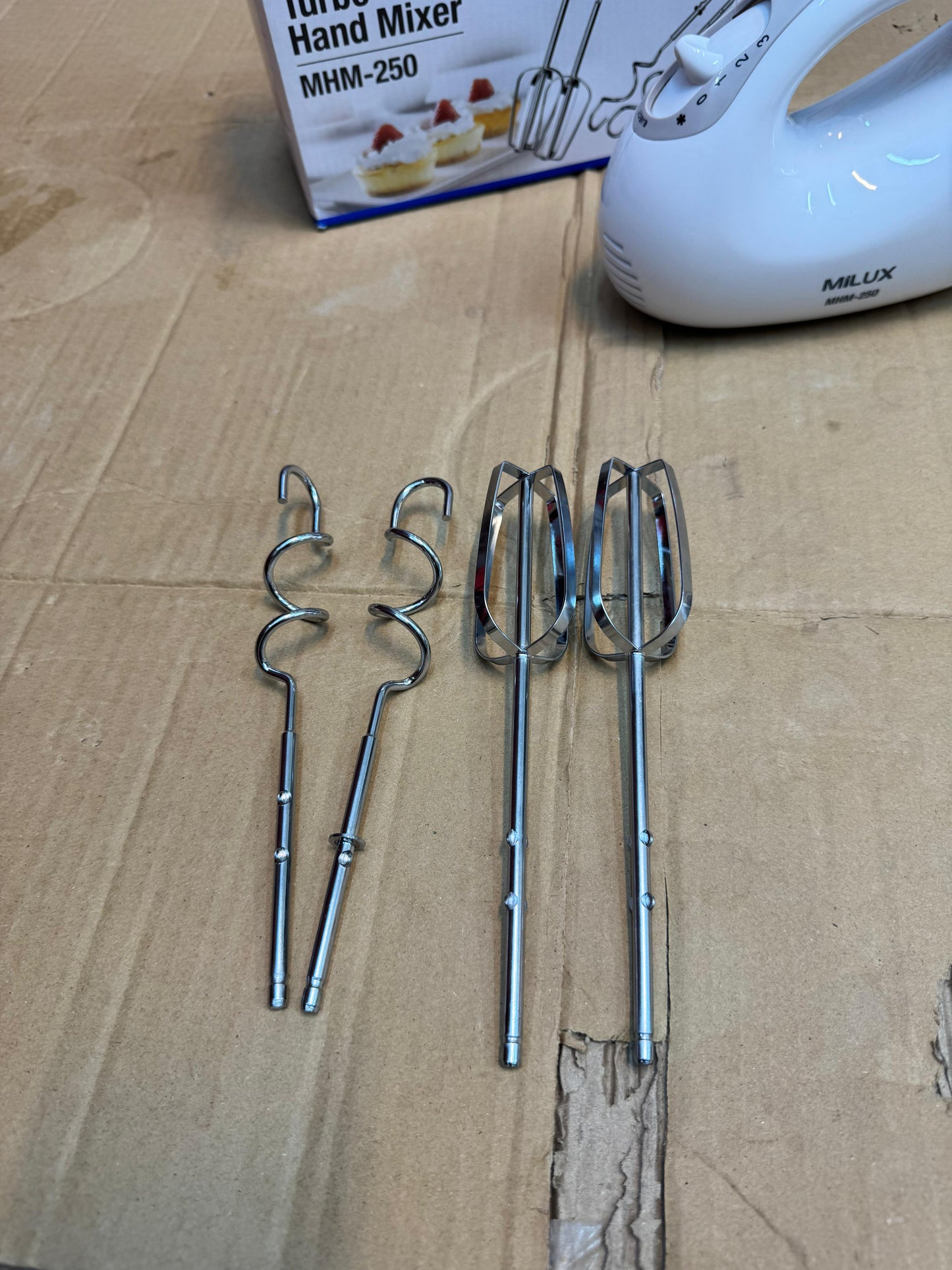 Malaysia Lot MILUX Heavy Hand Mixer ( egg beater)