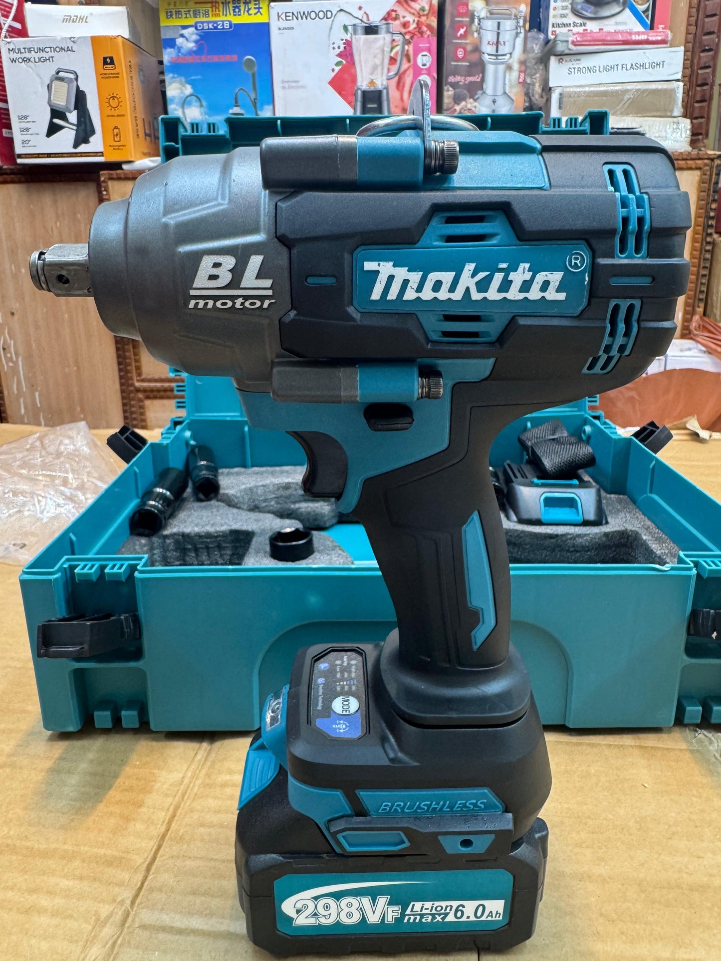 Makita impact wincher  1000 NM