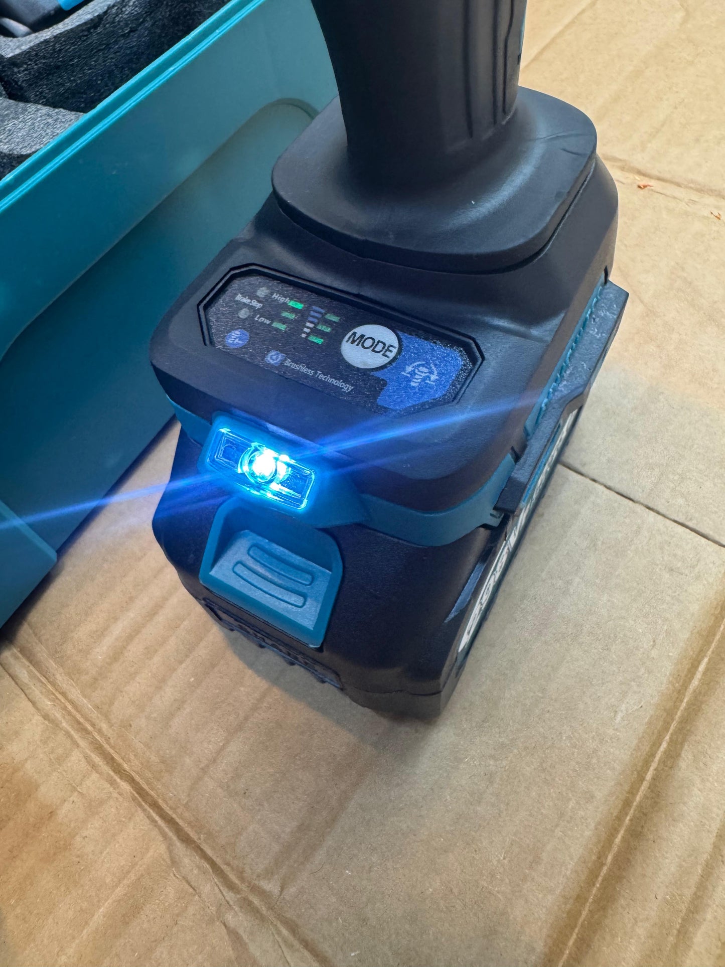 Makita impact wincher  1000 NM