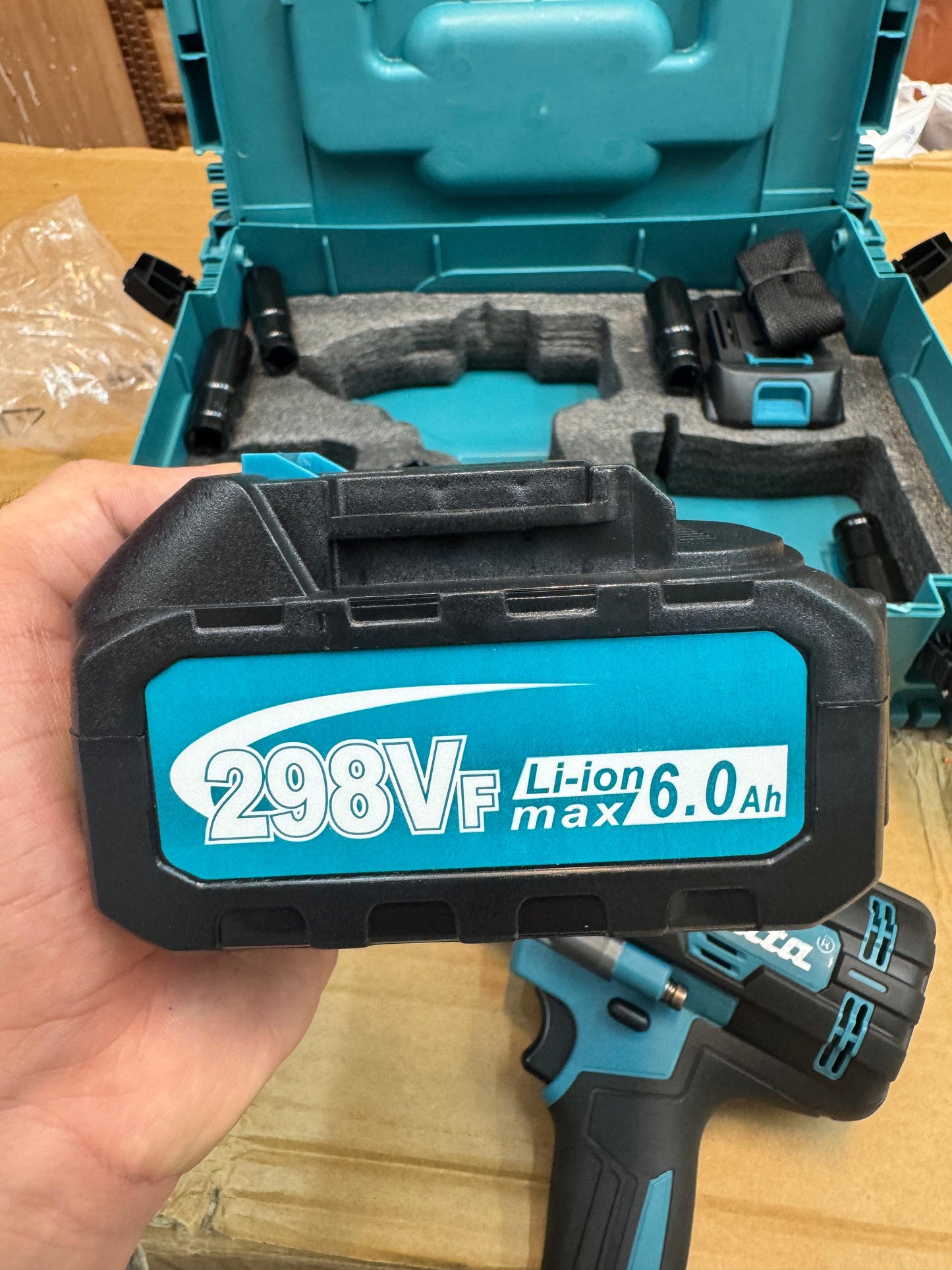 Makita impact wincher  1000 NM