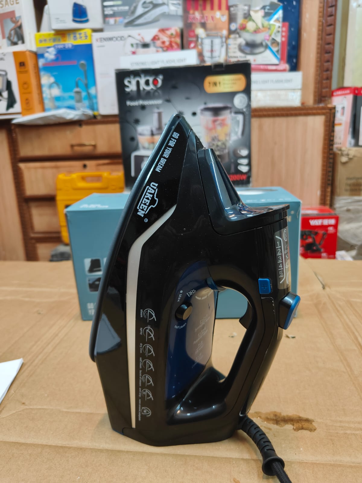 Uakeen Steam Iron ZL-808