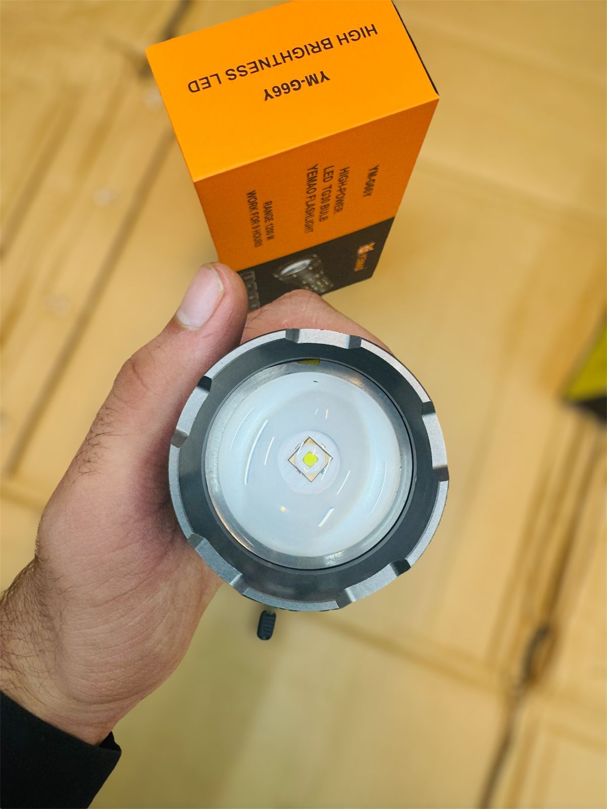 YAMAO 1200M  range torch & flash light