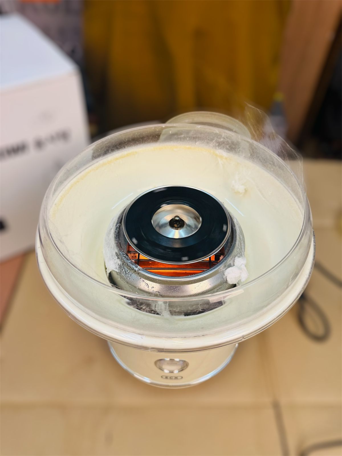 kivi colorful coton candy maker