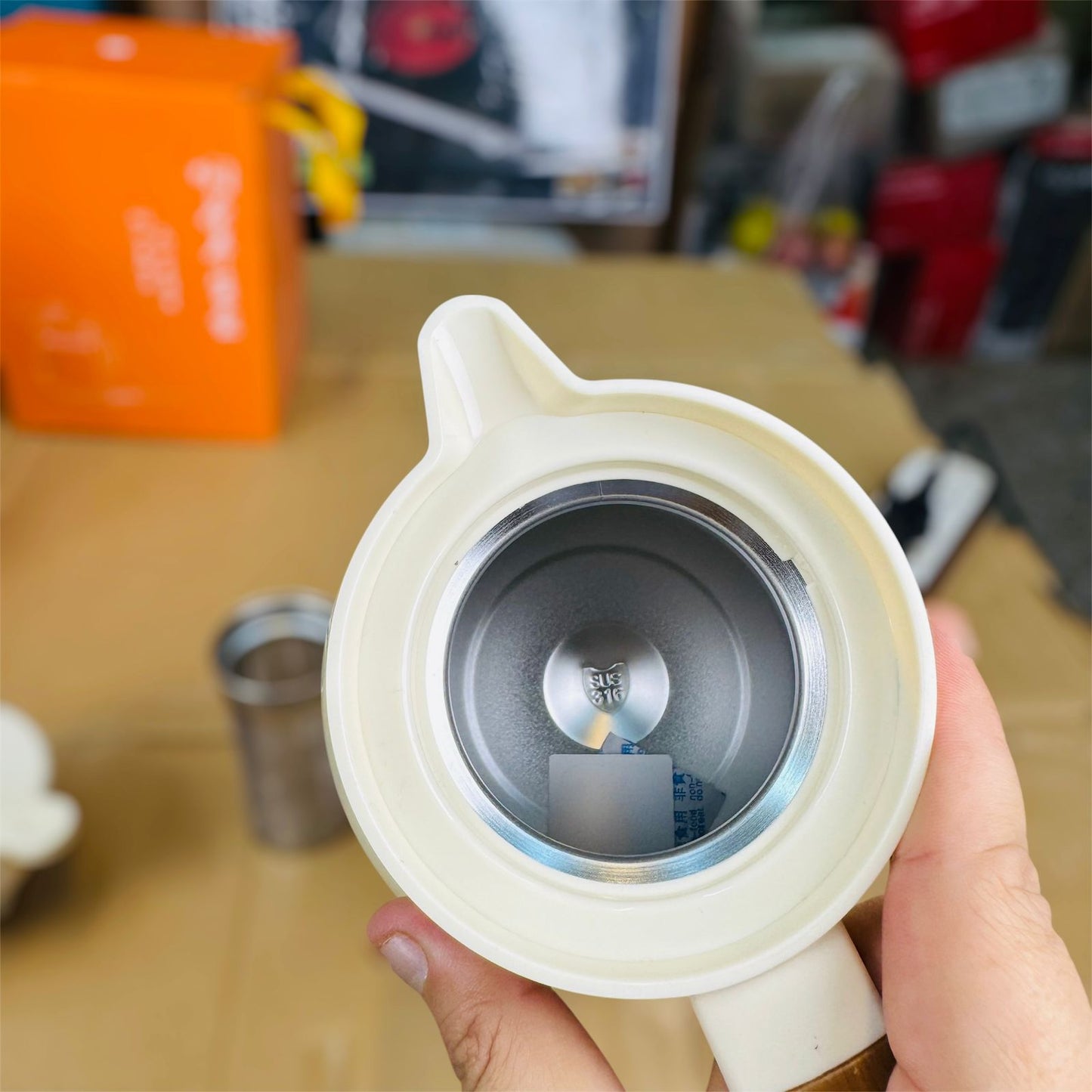 Korean lot stainless steel 1600ml Thermos ( flask )