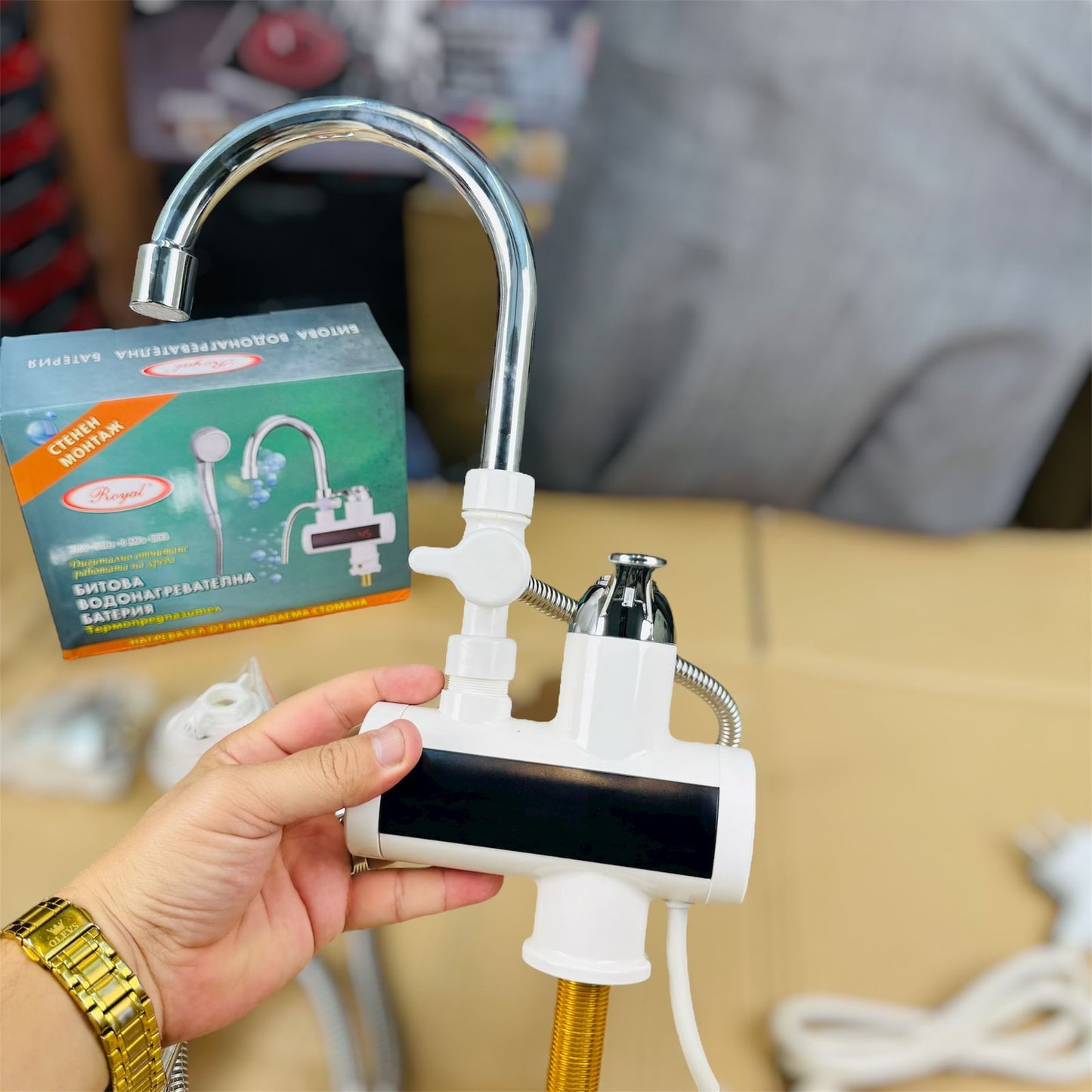 RUSSIA  lot 2 in 1 electric shower & faucet