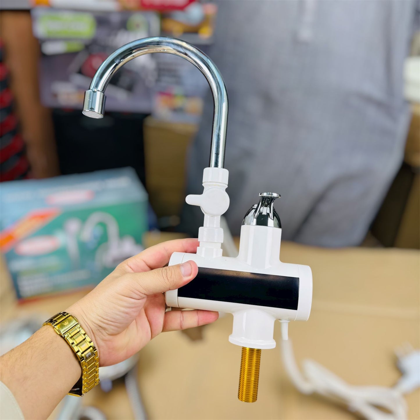 RUSSIA  lot 2 in 1 electric shower & faucet