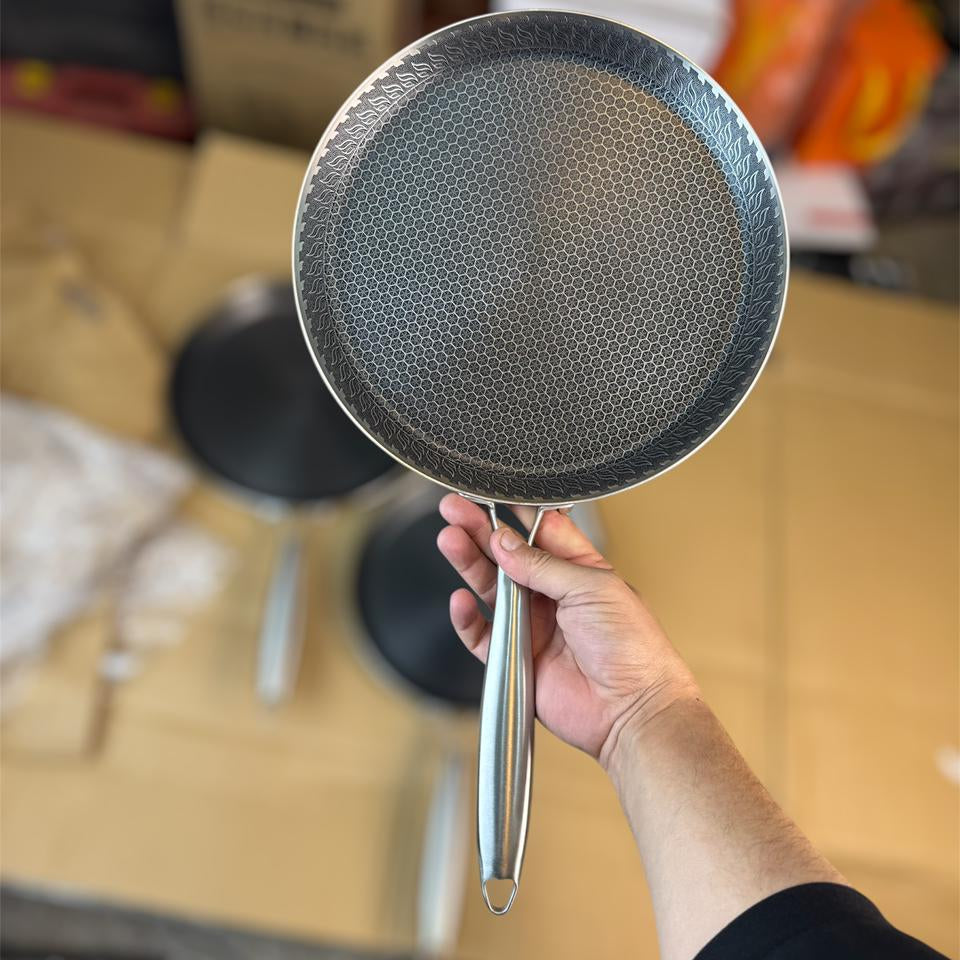 Germany lot honeycomb lesser shallow pan & tawa