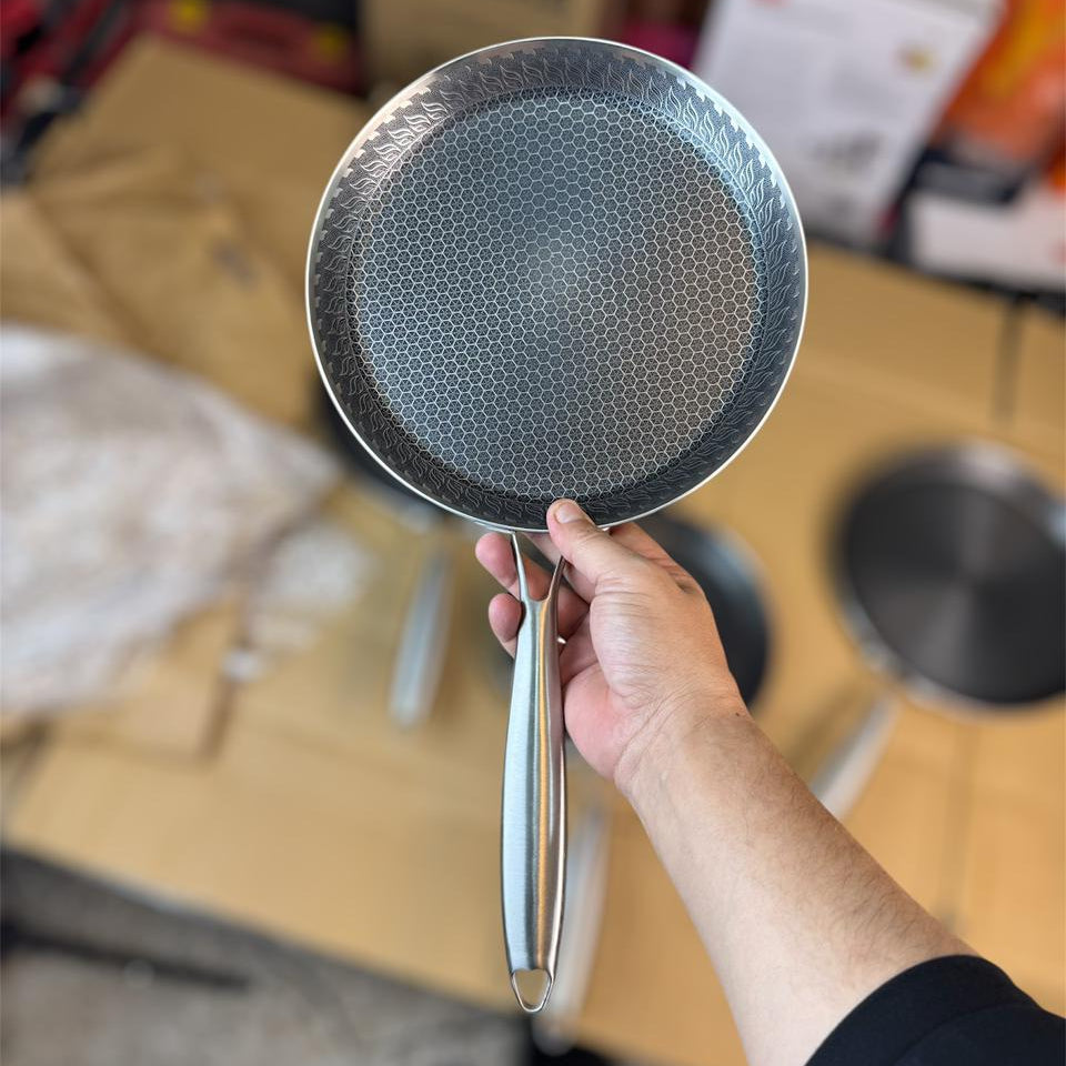 Germany lot honeycomb lesser shallow pan & tawa