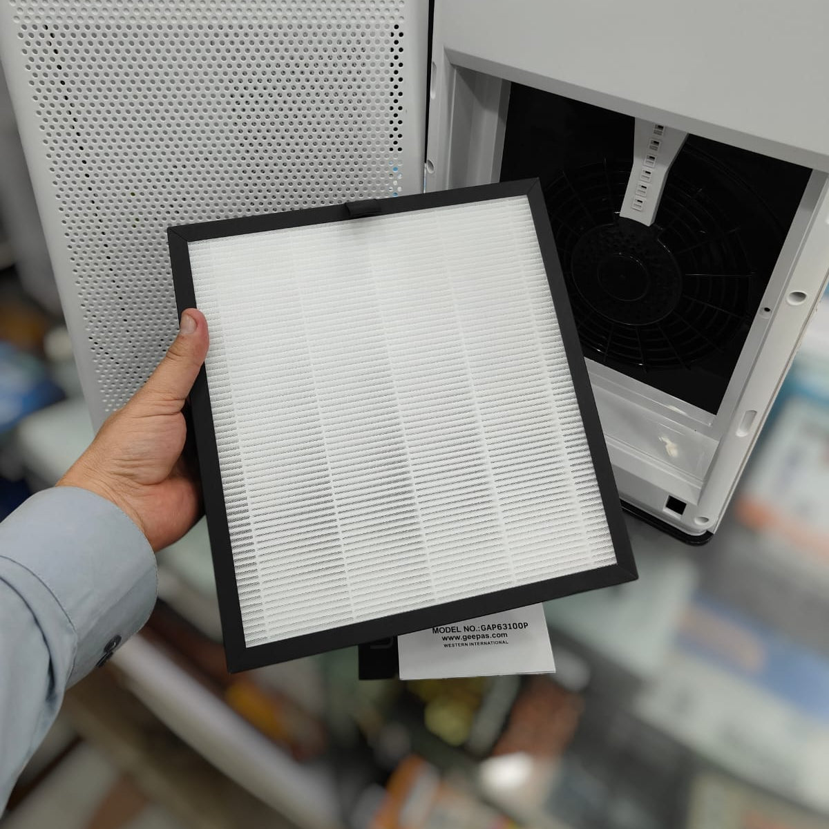 Geepas air purifier  GAP 63100